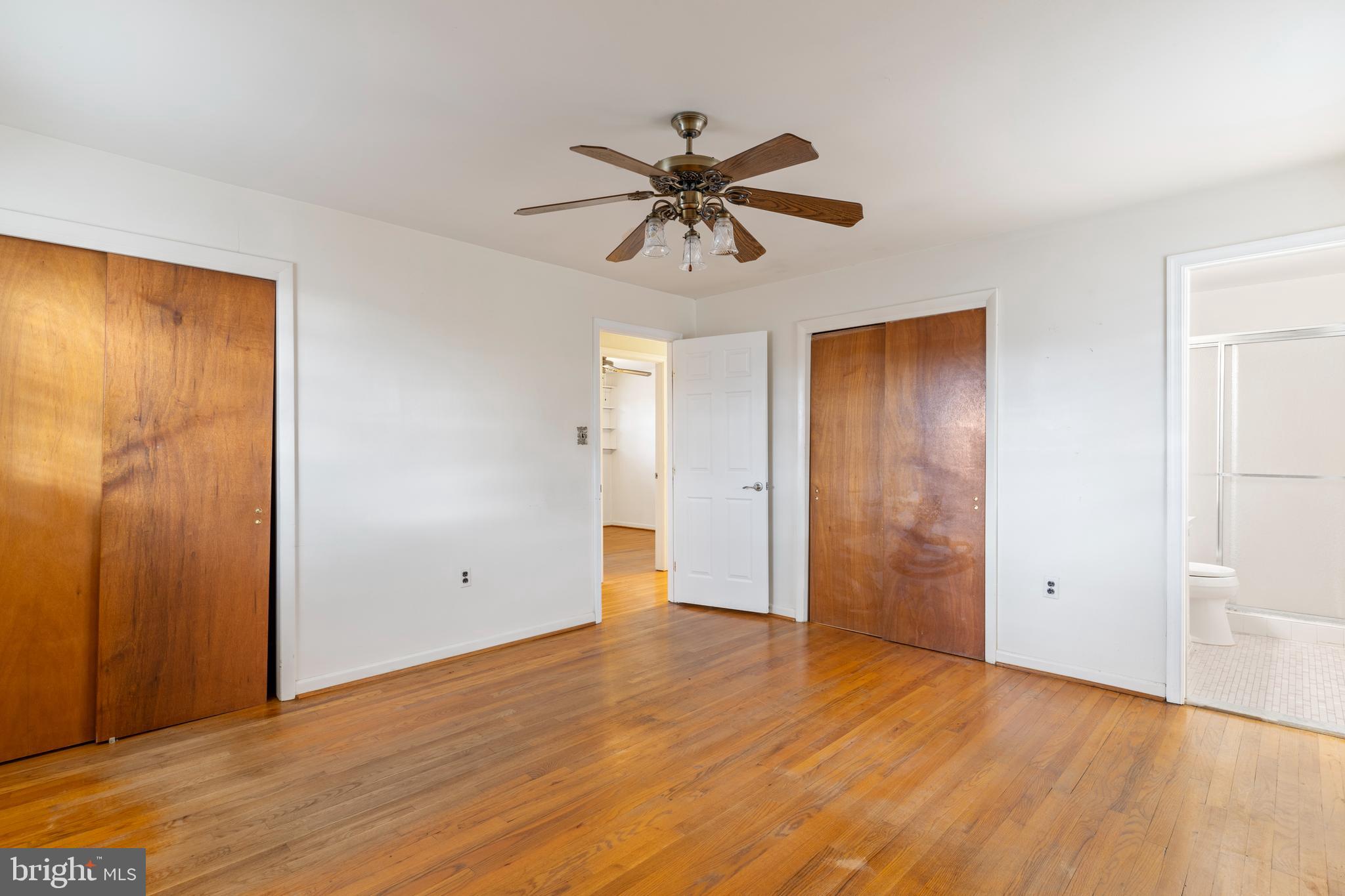 CRESTVIEW MANOR - Residential