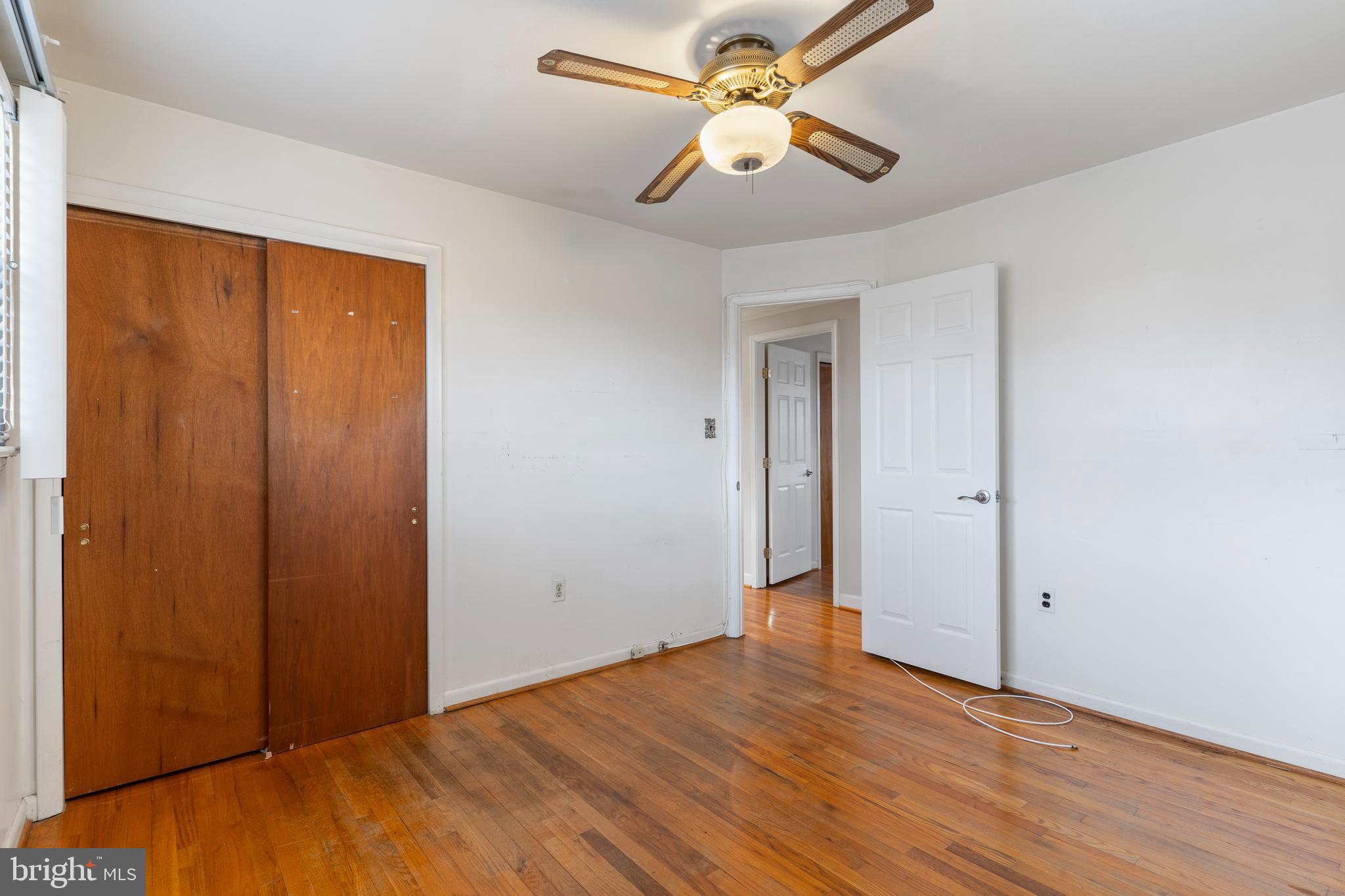 CRESTVIEW MANOR - Residential