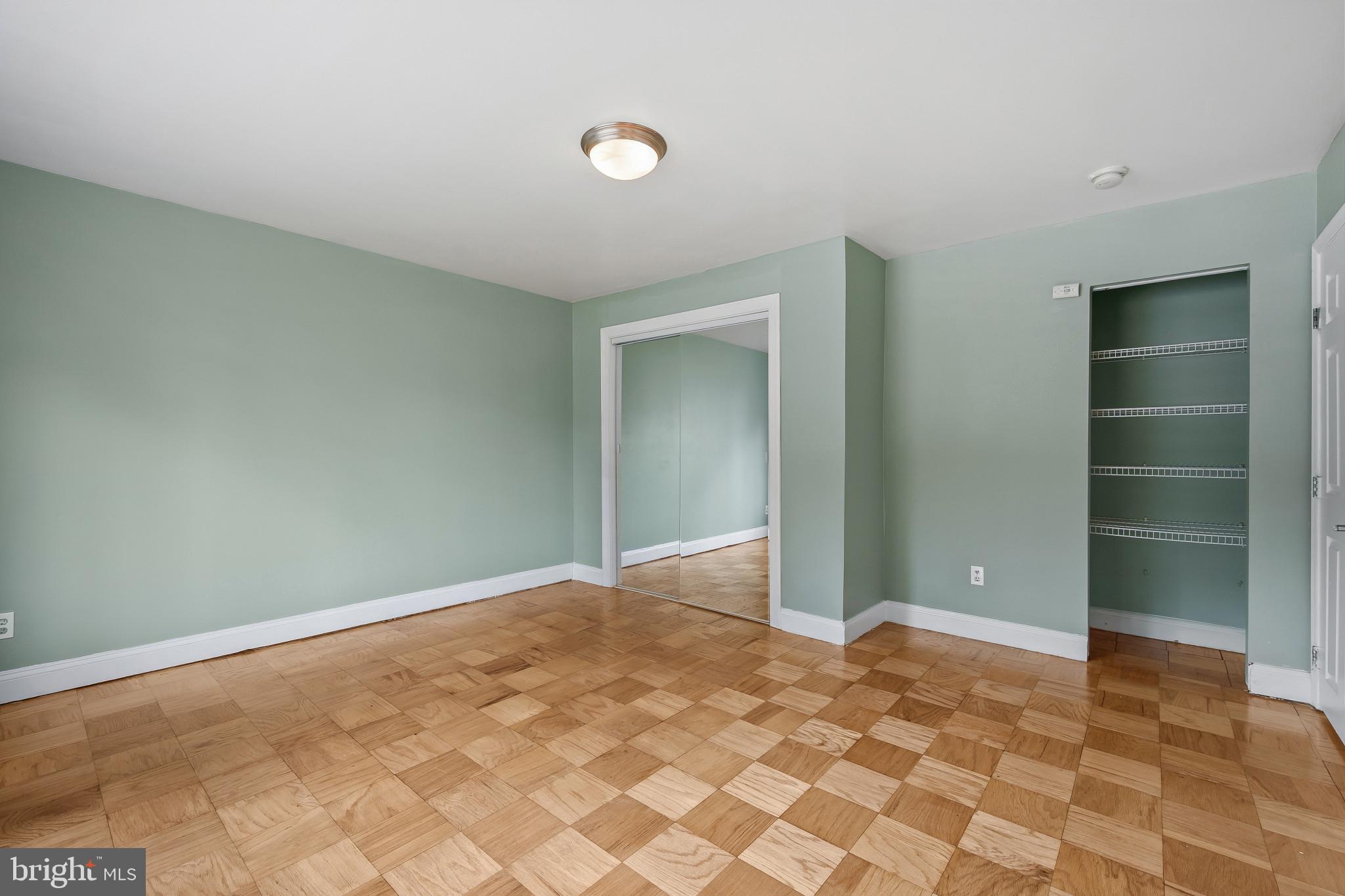 FAIRMOUNT - Residential