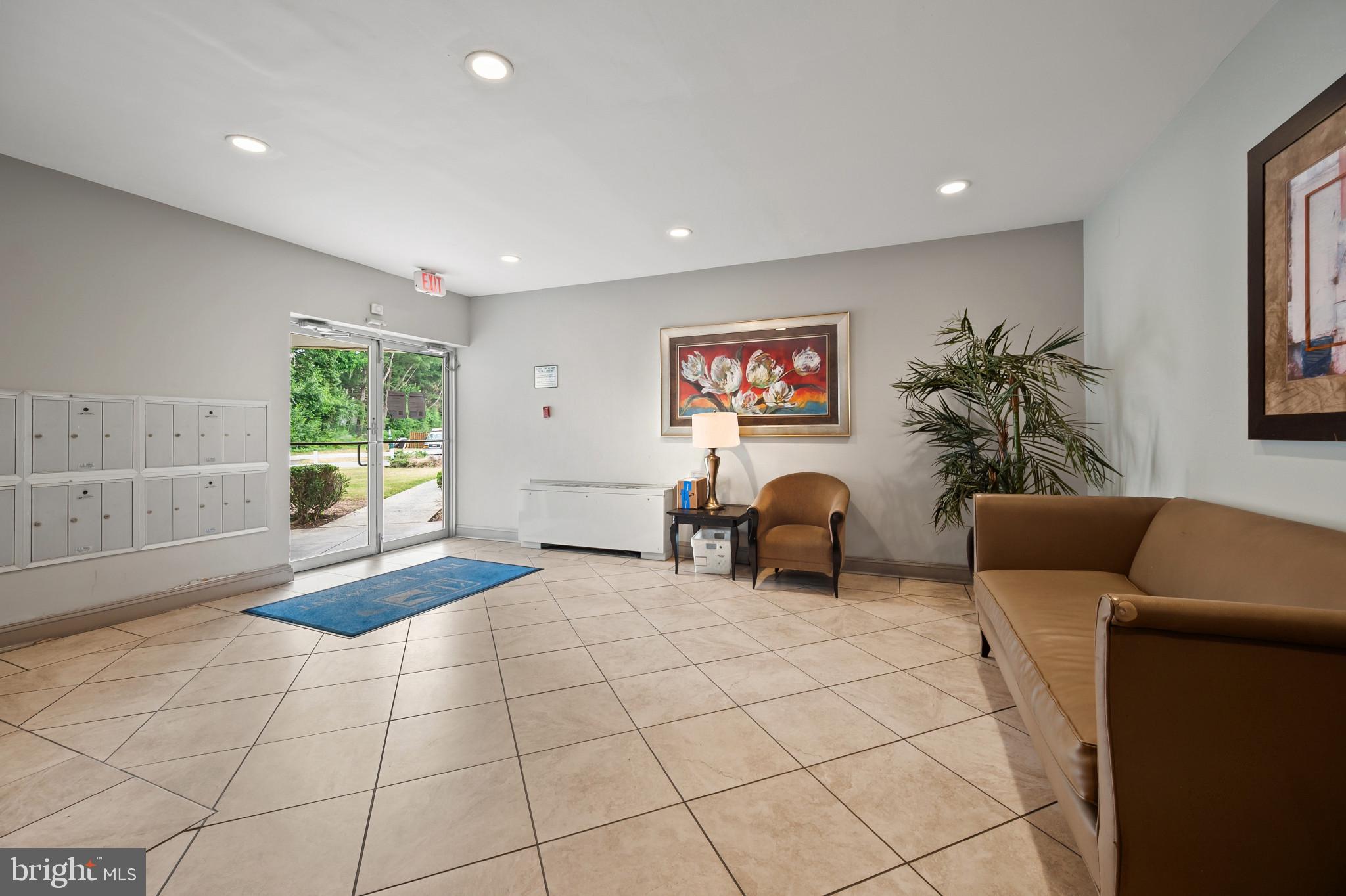 FAIRMOUNT - Residential