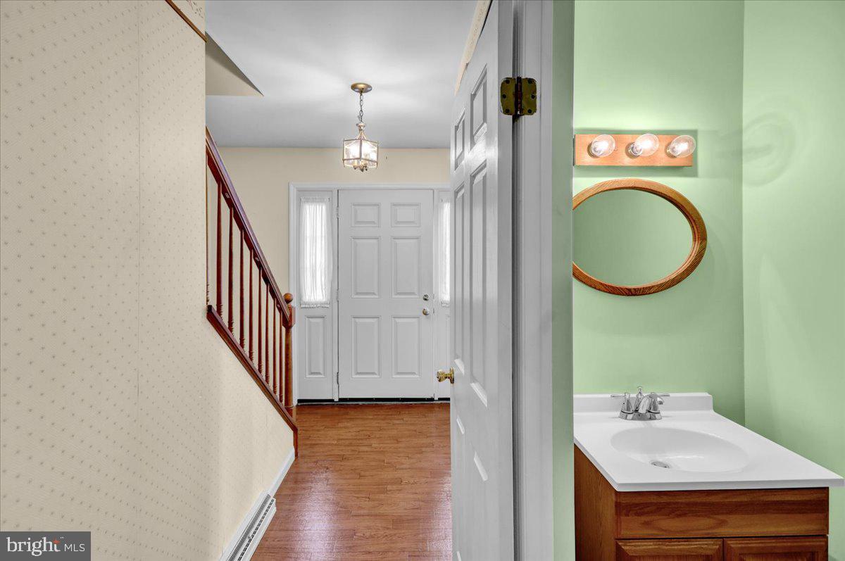 GRINGS HILL ESTATE - Residential