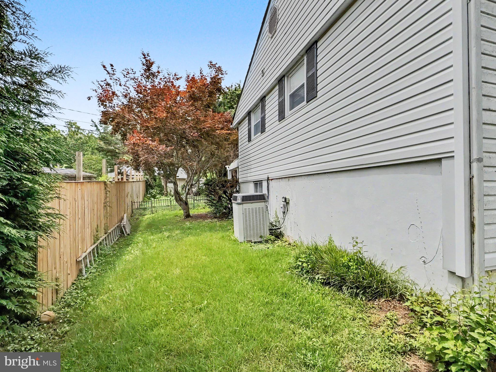EDGE MEAD - Residential