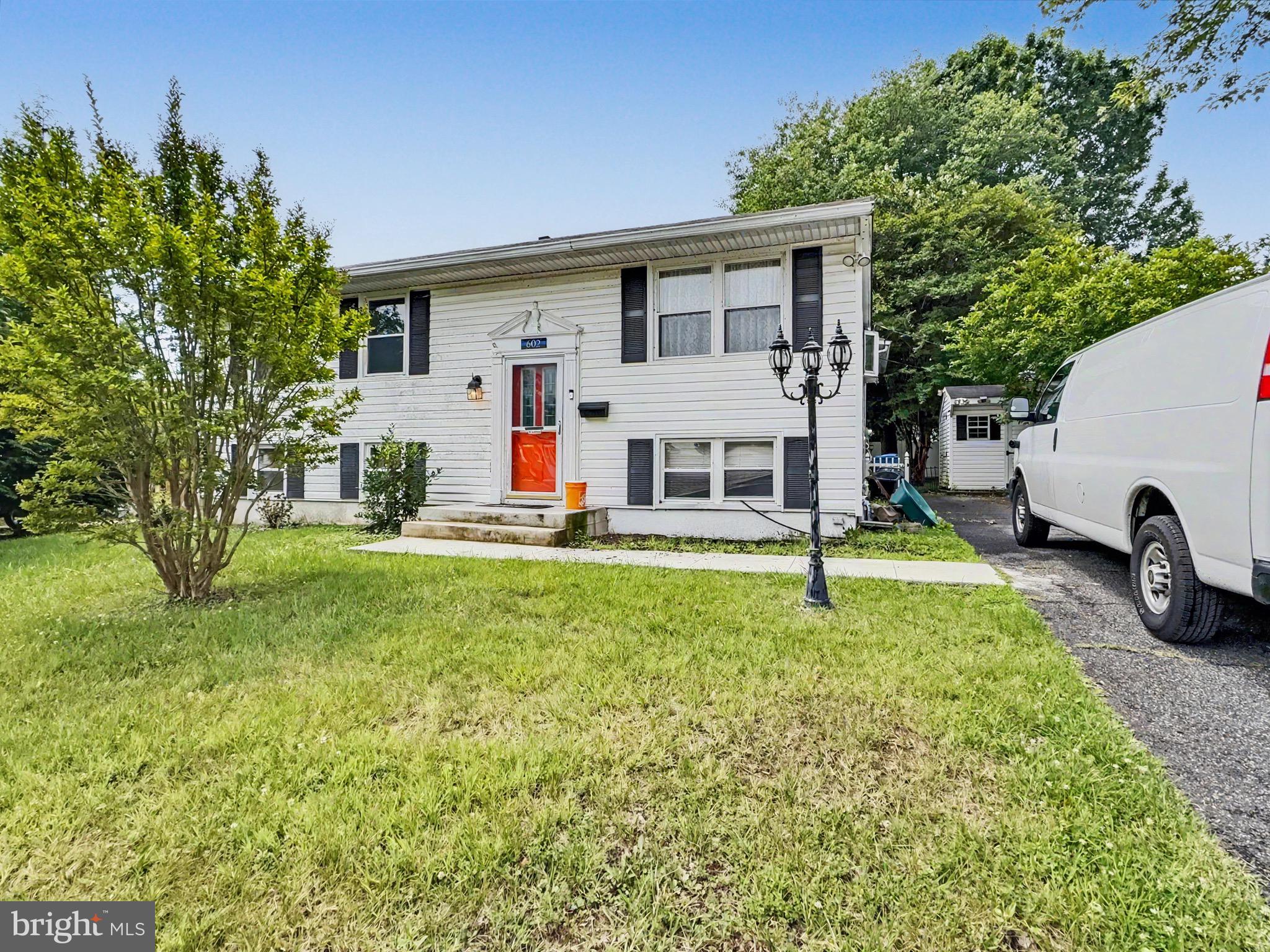 EDGE MEAD - Residential