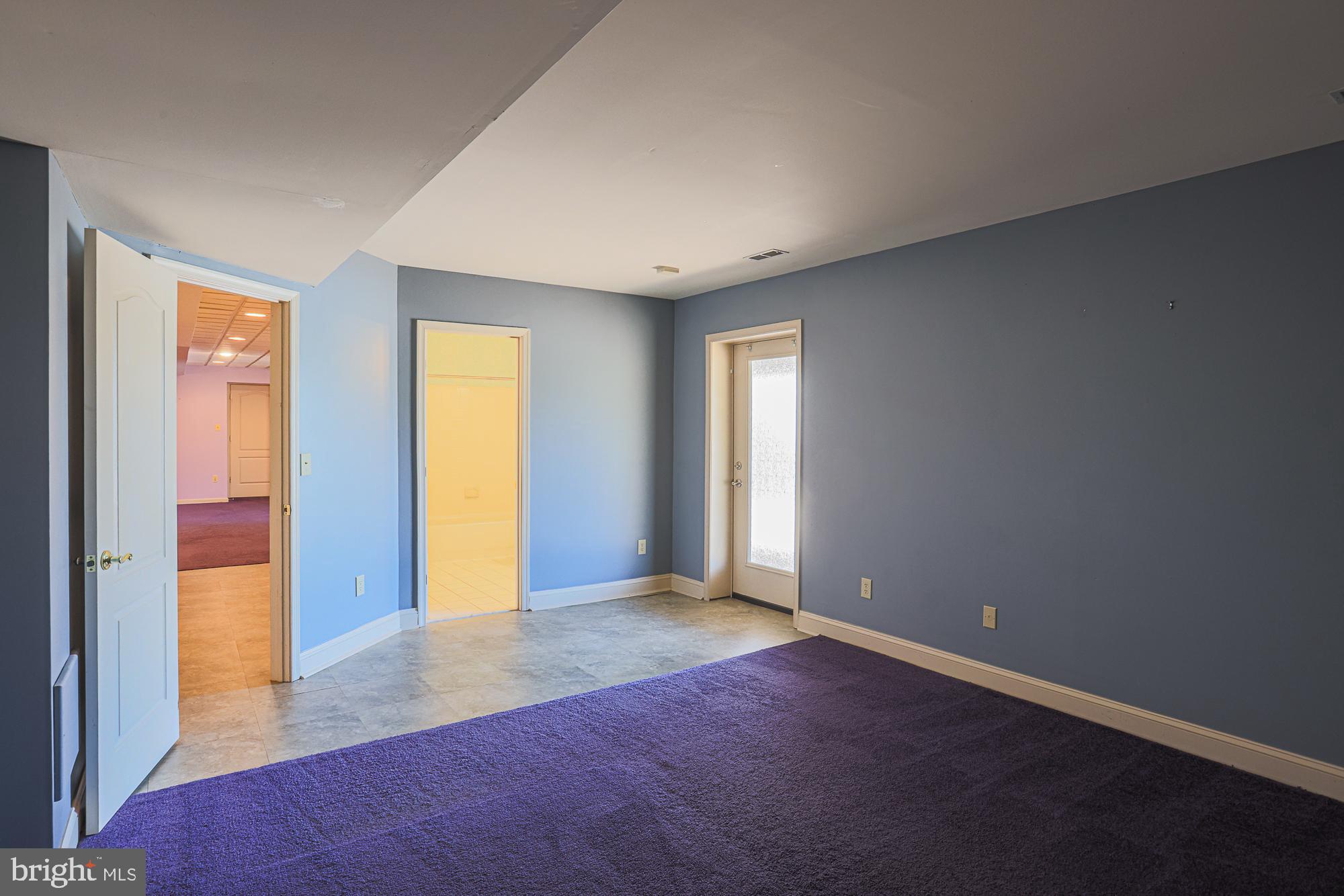 MISSION RIDGE - Residential
