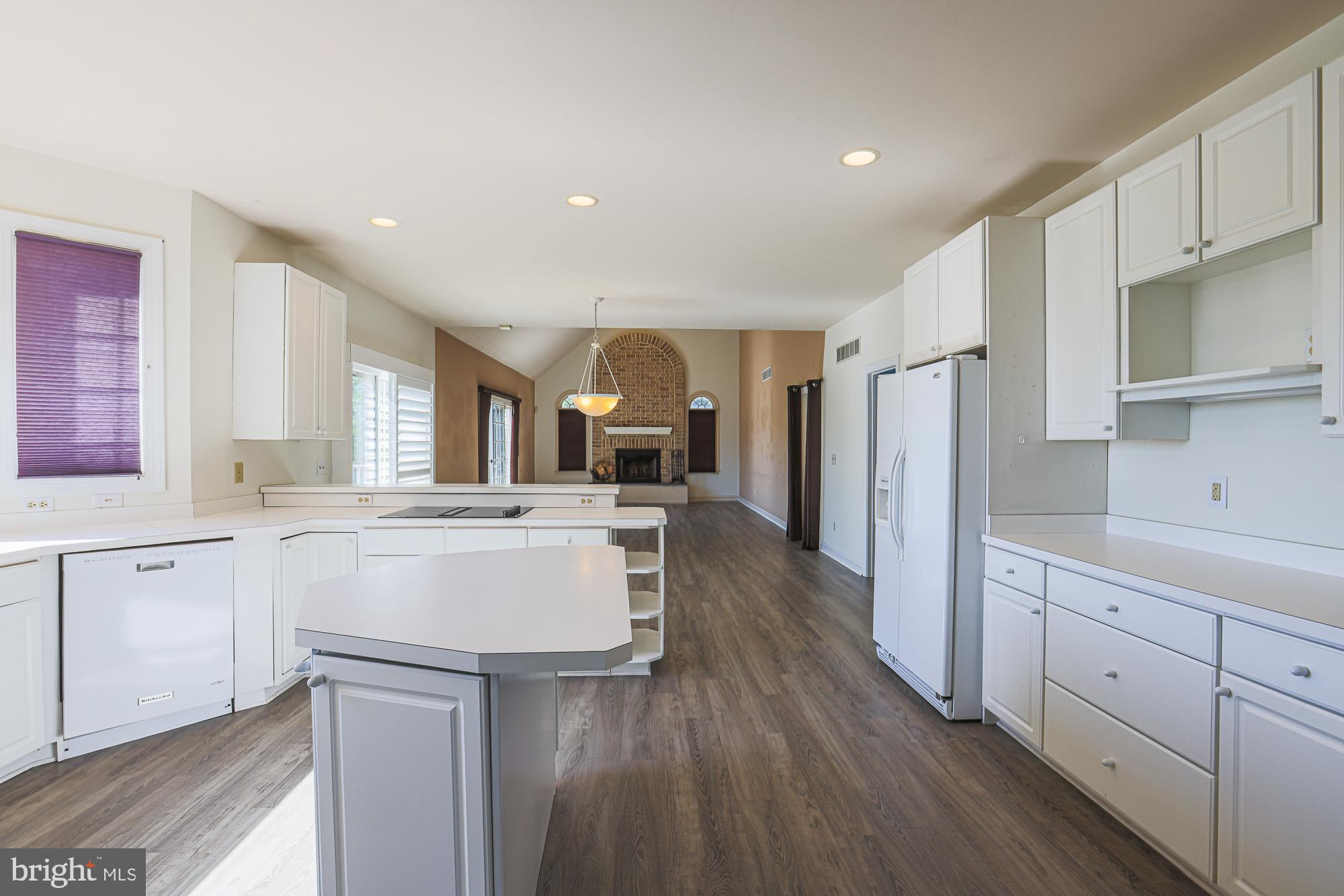 MISSION RIDGE - Residential