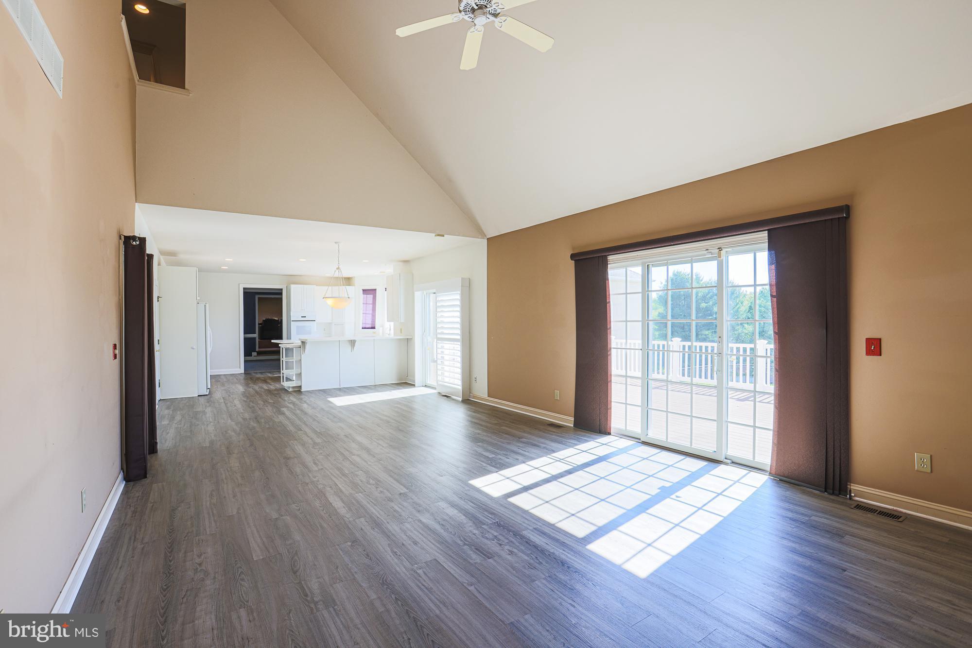 MISSION RIDGE - Residential