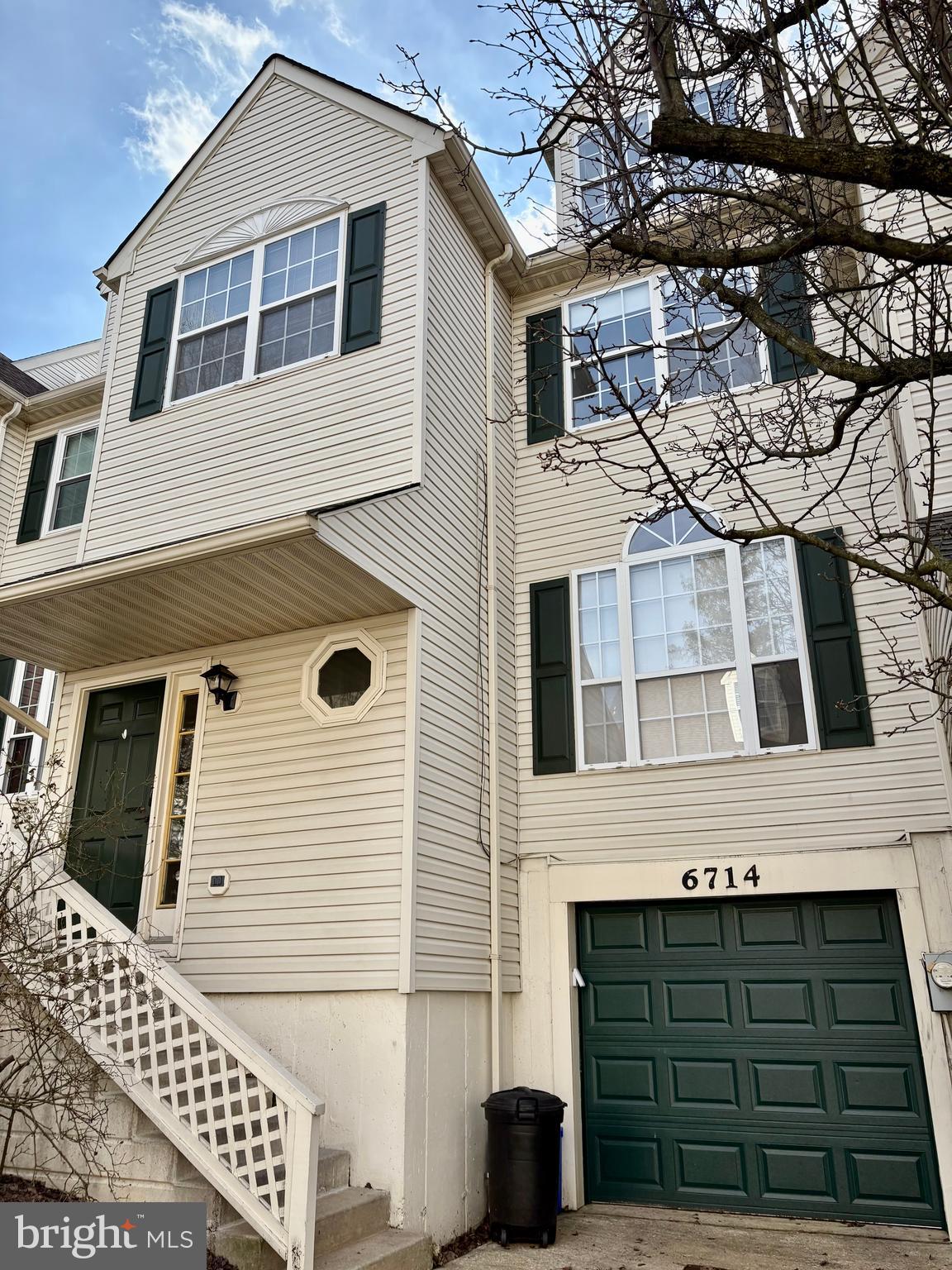 CINNAMON HILL - Residential