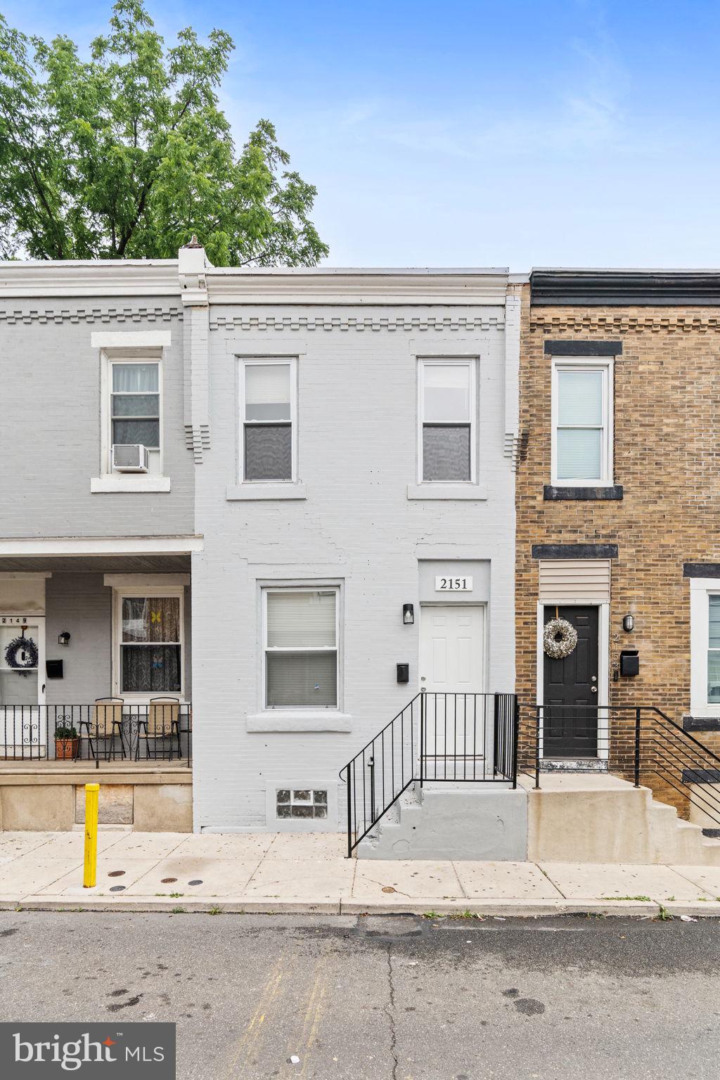 PORT RICHMOND - Residential
