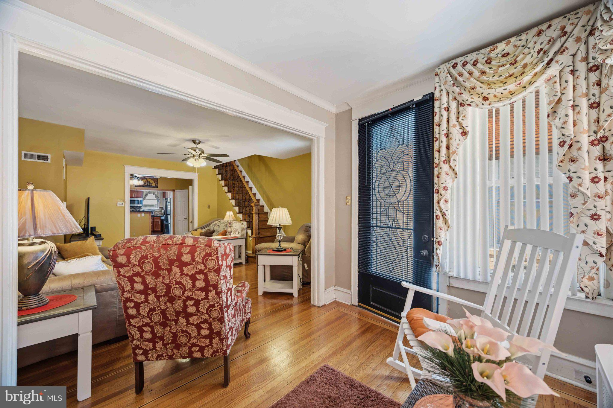 WEST OAK LANE - Residential