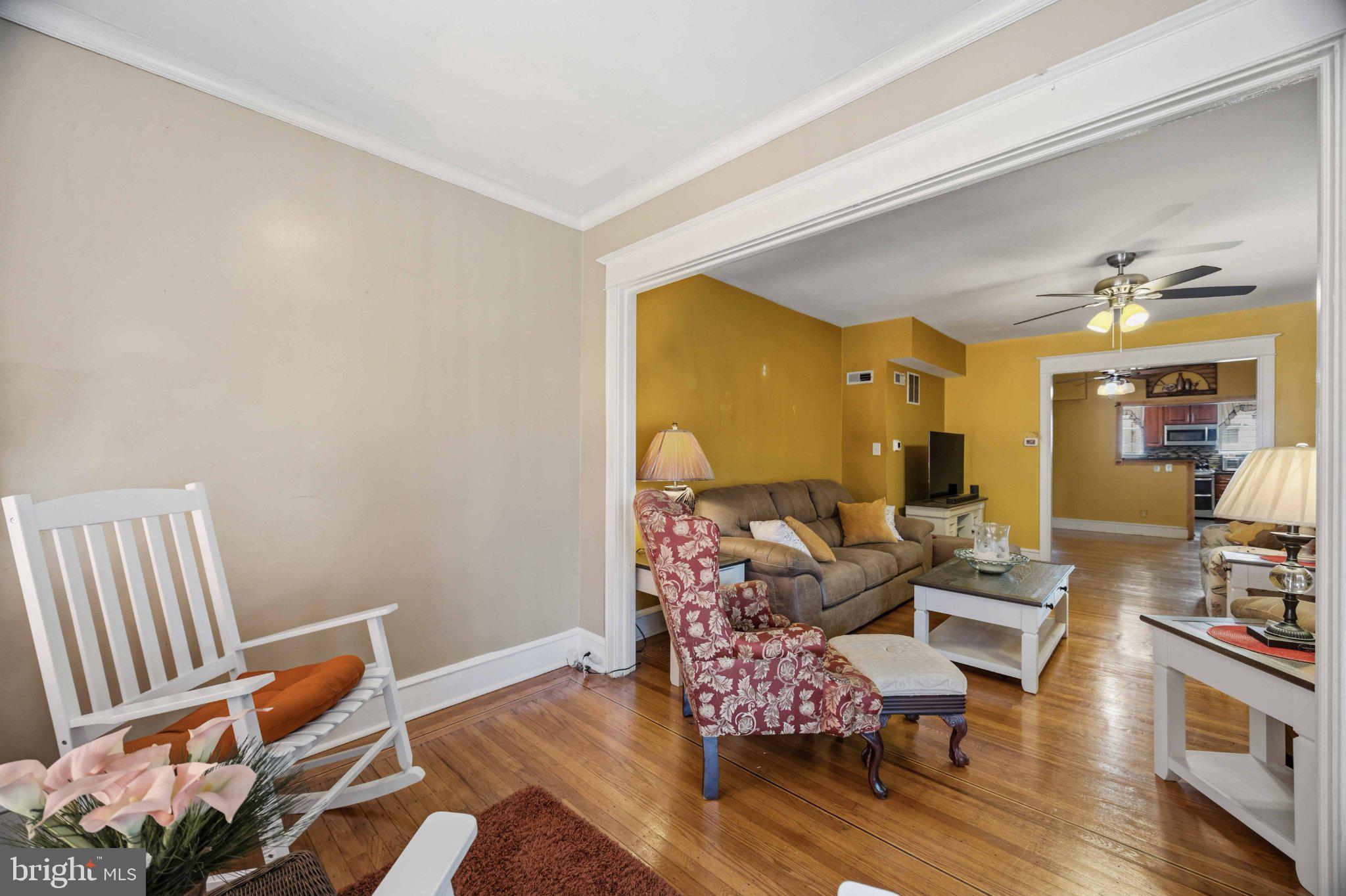 WEST OAK LANE - Residential
