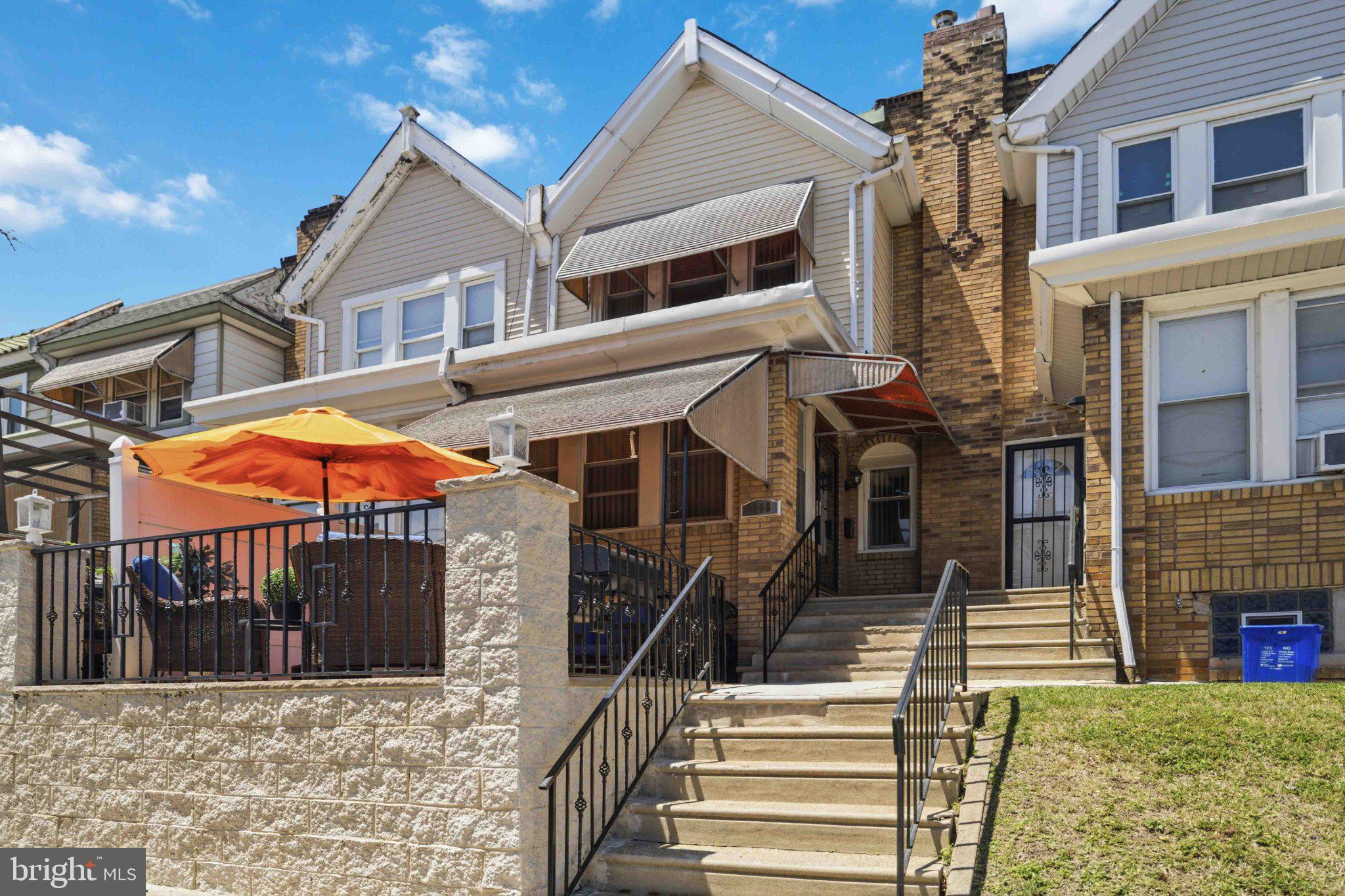 WEST OAK LANE - Residential