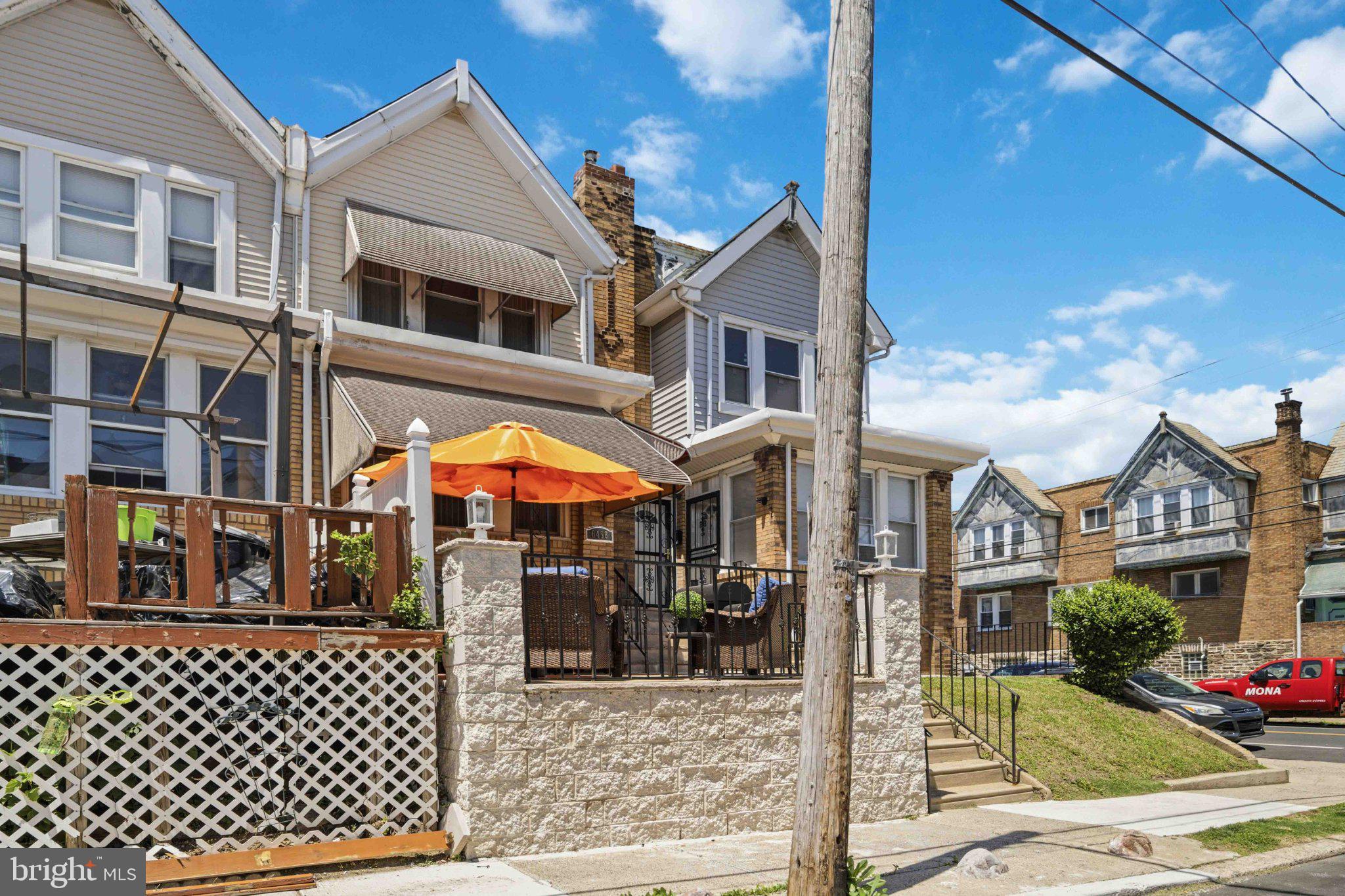 WEST OAK LANE - Residential