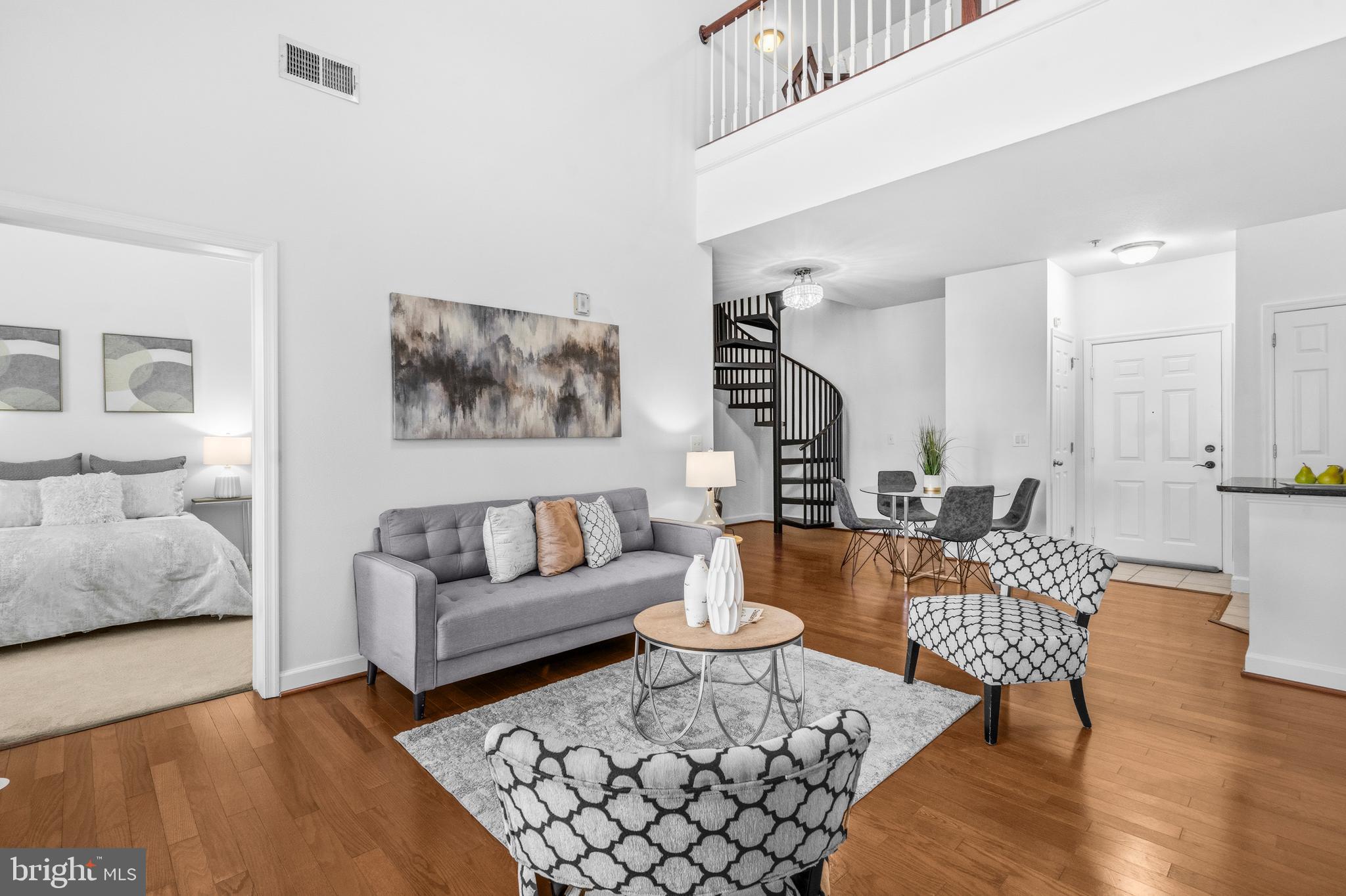 FITZ AT ROCKVILLE TOWN C - Residential