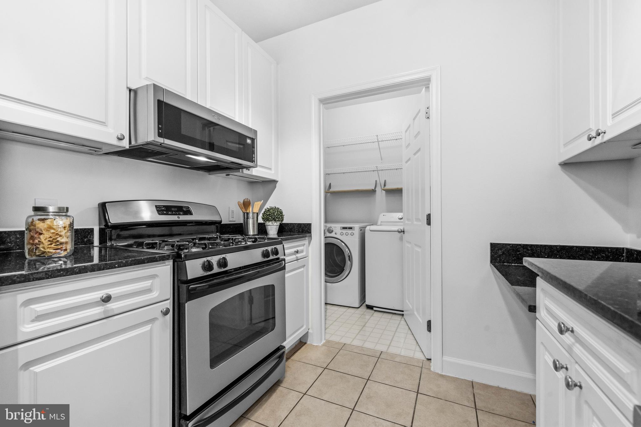 FITZ AT ROCKVILLE TOWN C - Residential