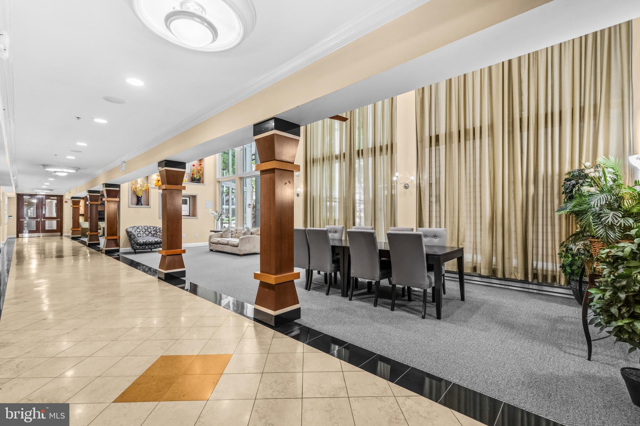 FITZ AT ROCKVILLE TOWN C - Residential