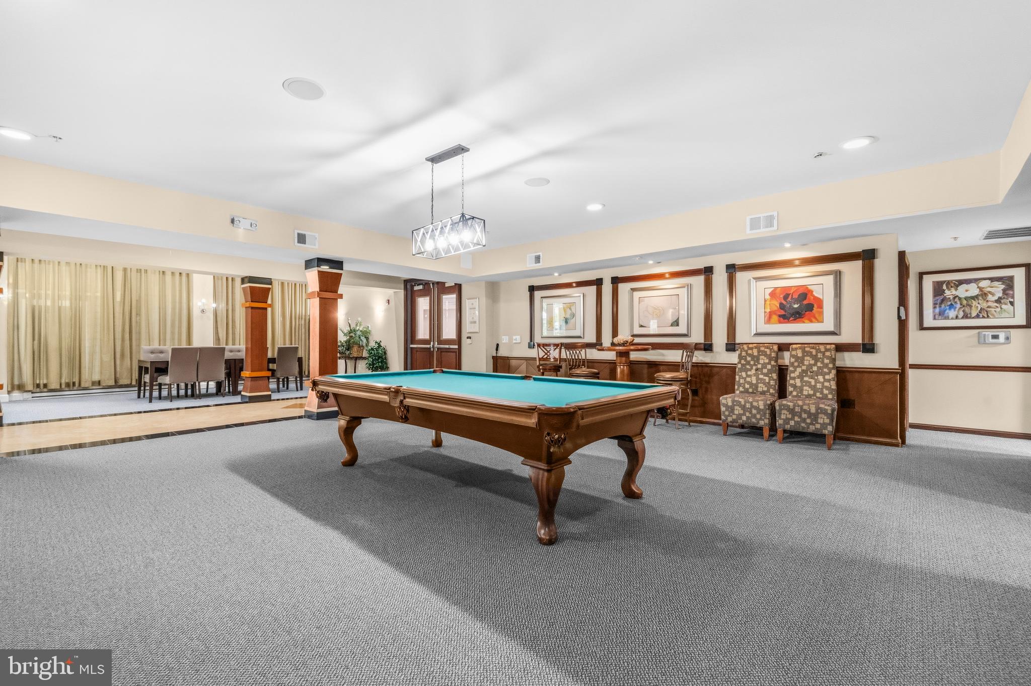FITZ AT ROCKVILLE TOWN C - Residential