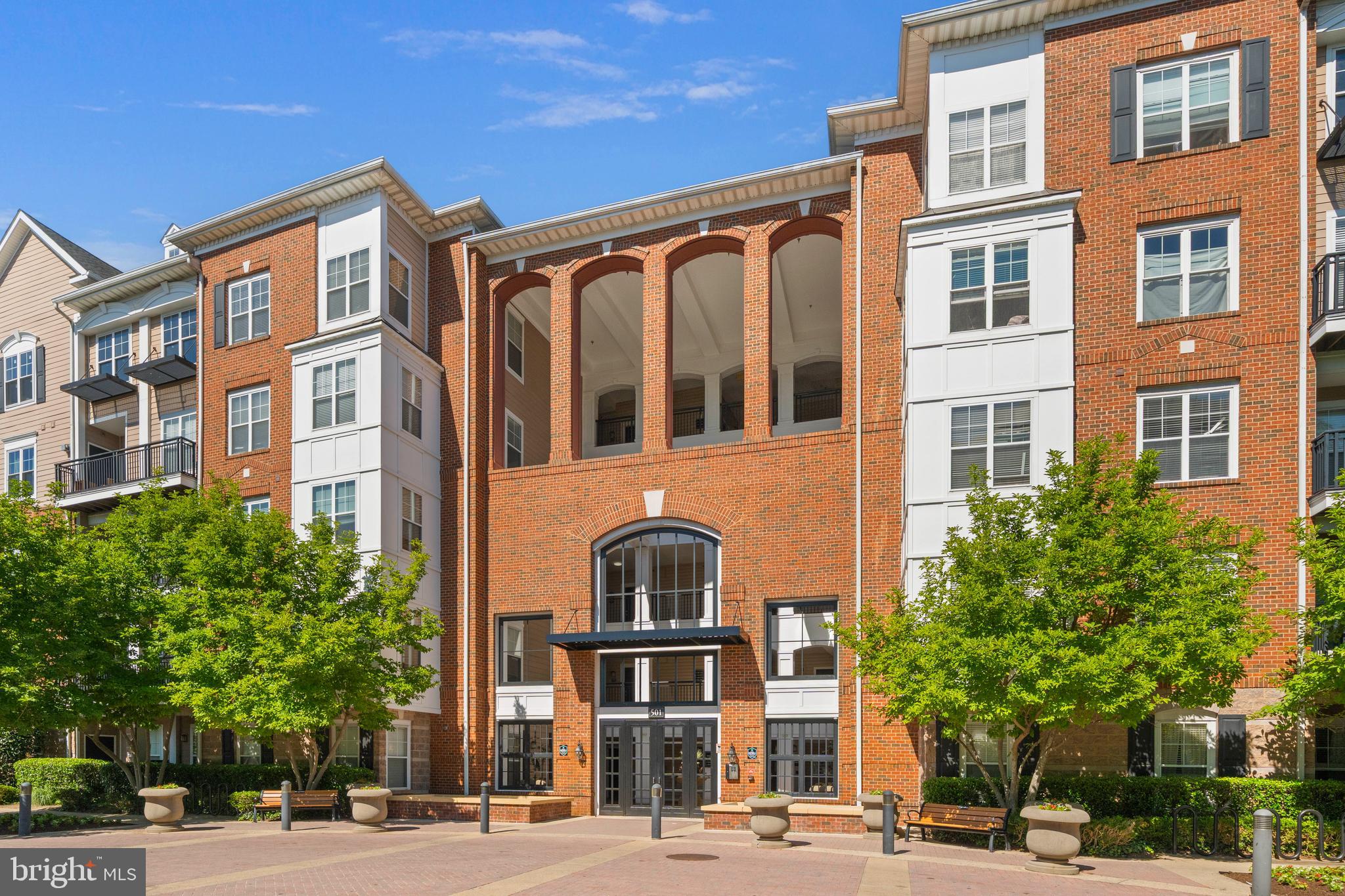 FITZ AT ROCKVILLE TOWN C - Residential