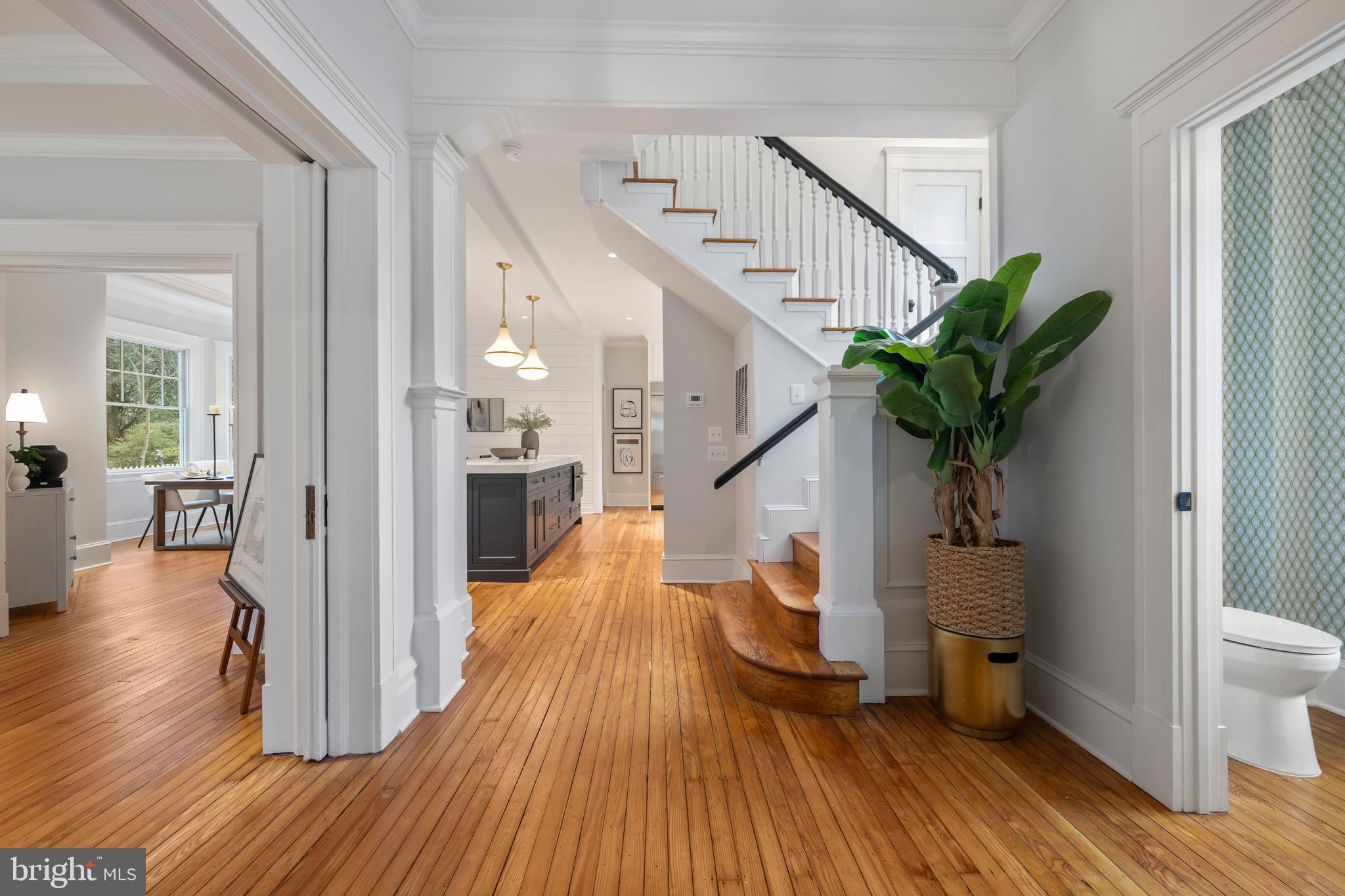 ROLAND PARK - Residential