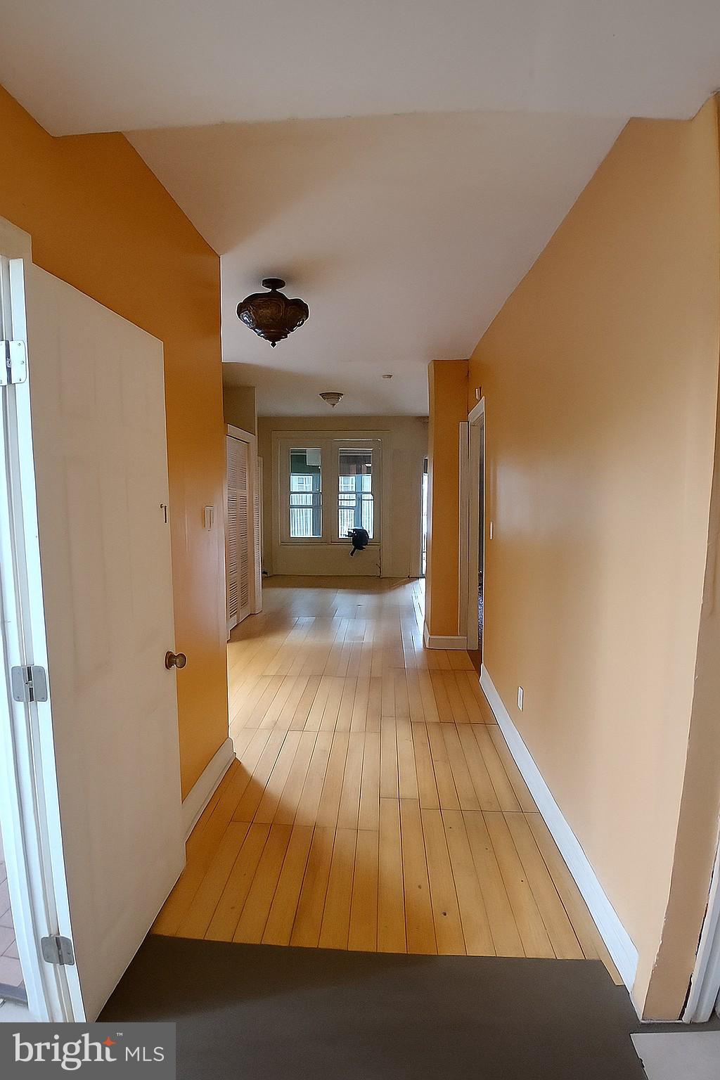 MILL CREEK - Residential