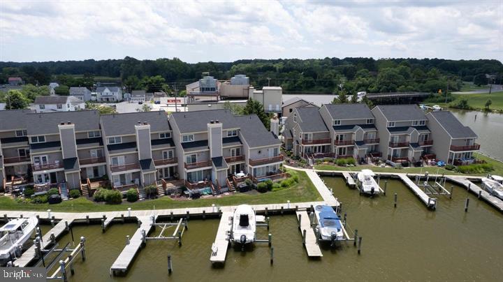 WARWICK LANDING - Residential