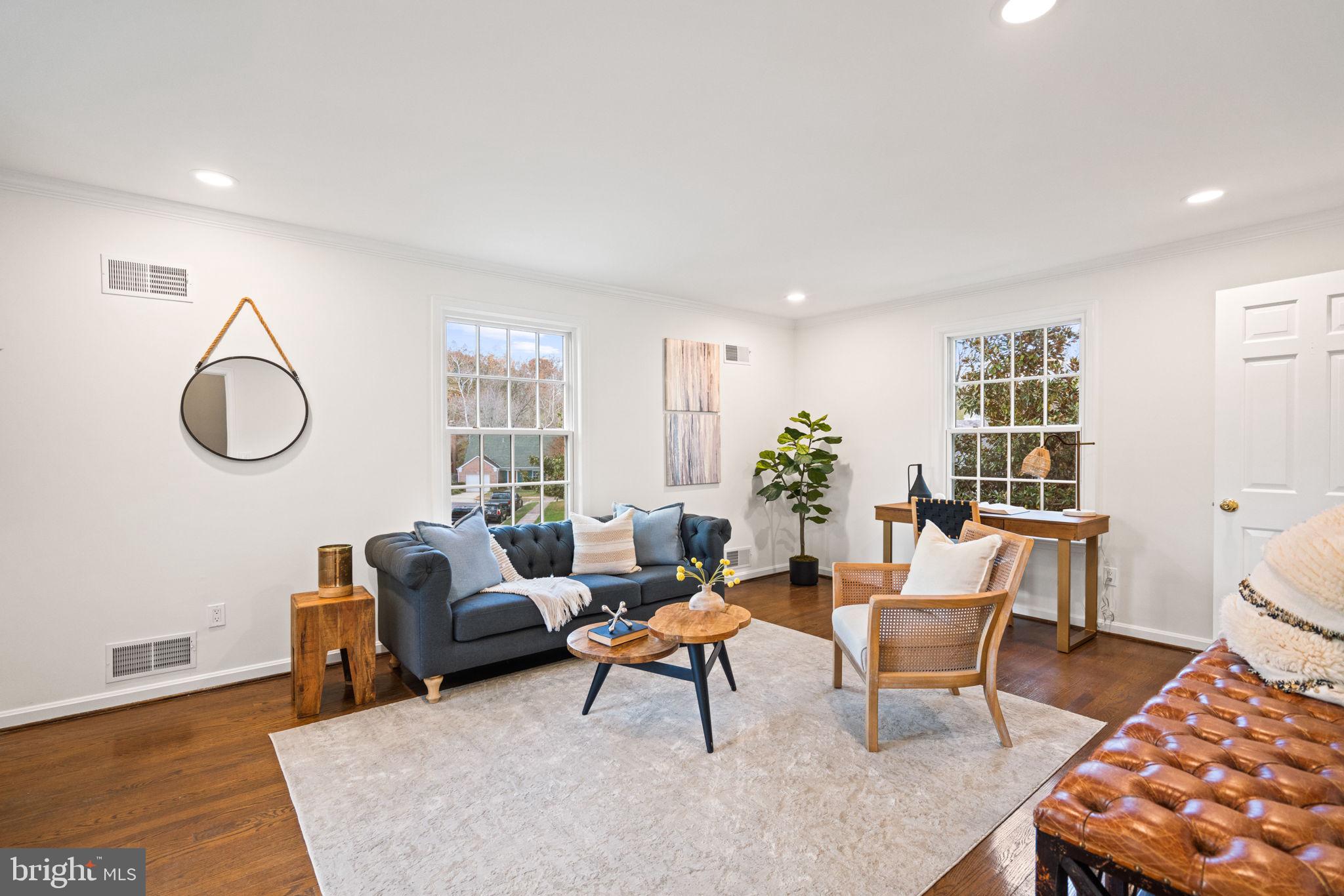 WESTMORELAND HILLS - Residential