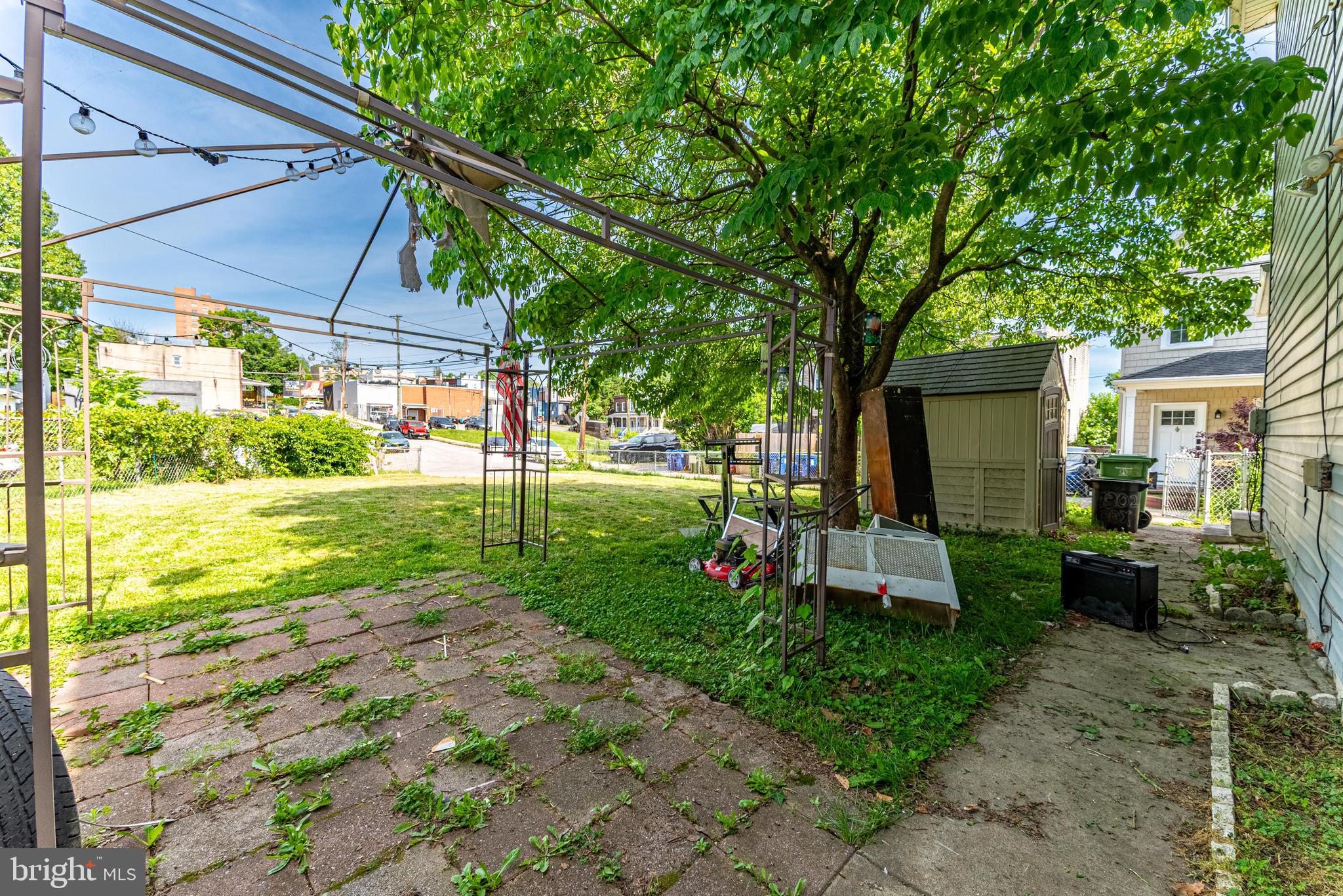 HAMPDEN HISTORIC DISTRICT - Residential