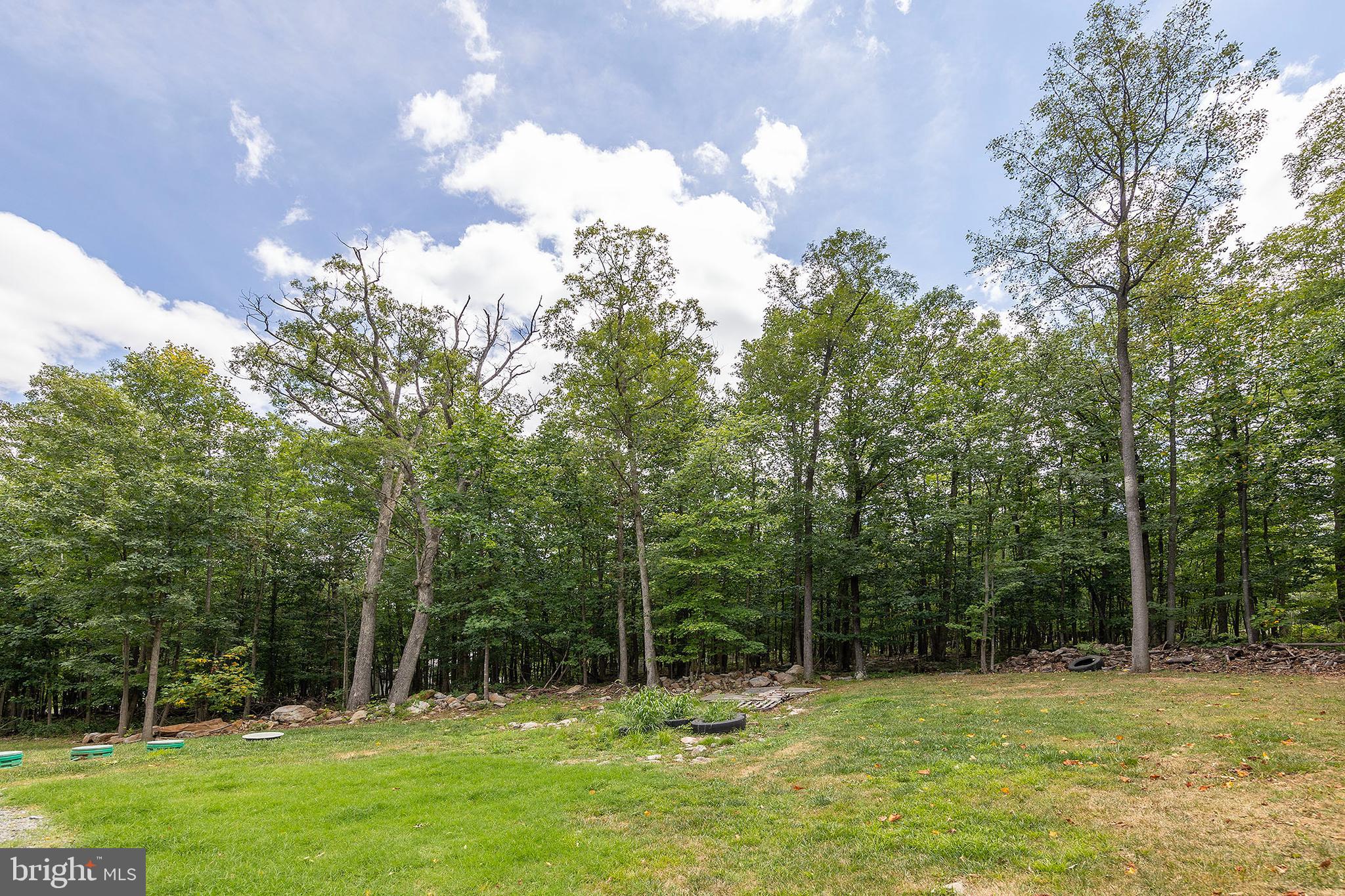 WILDE  ACRES - Residential