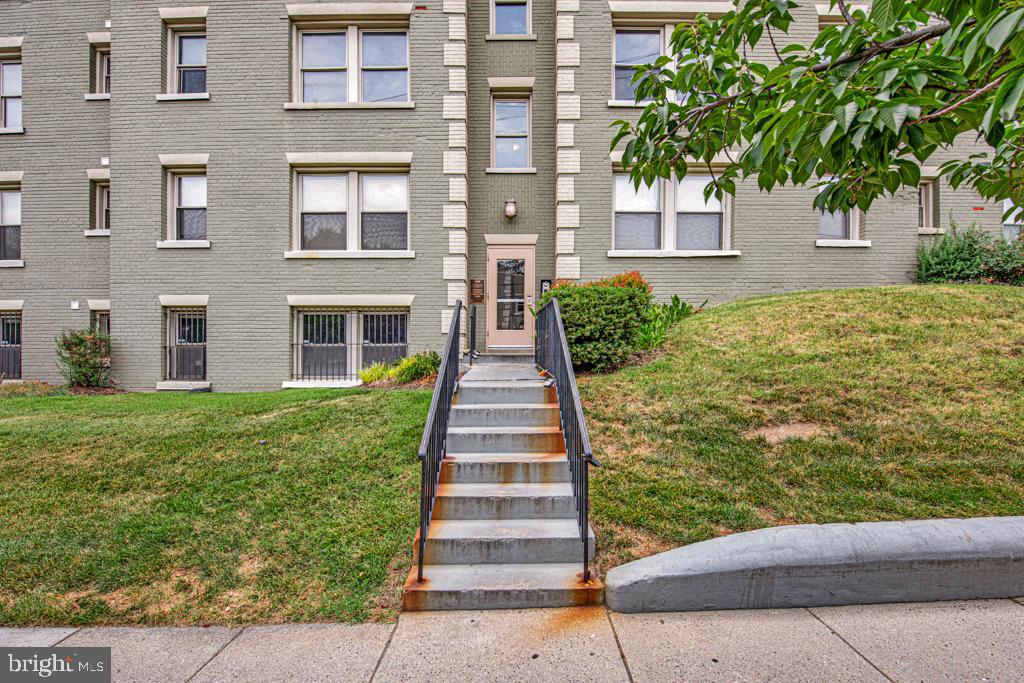 BROOKLAND - Residential