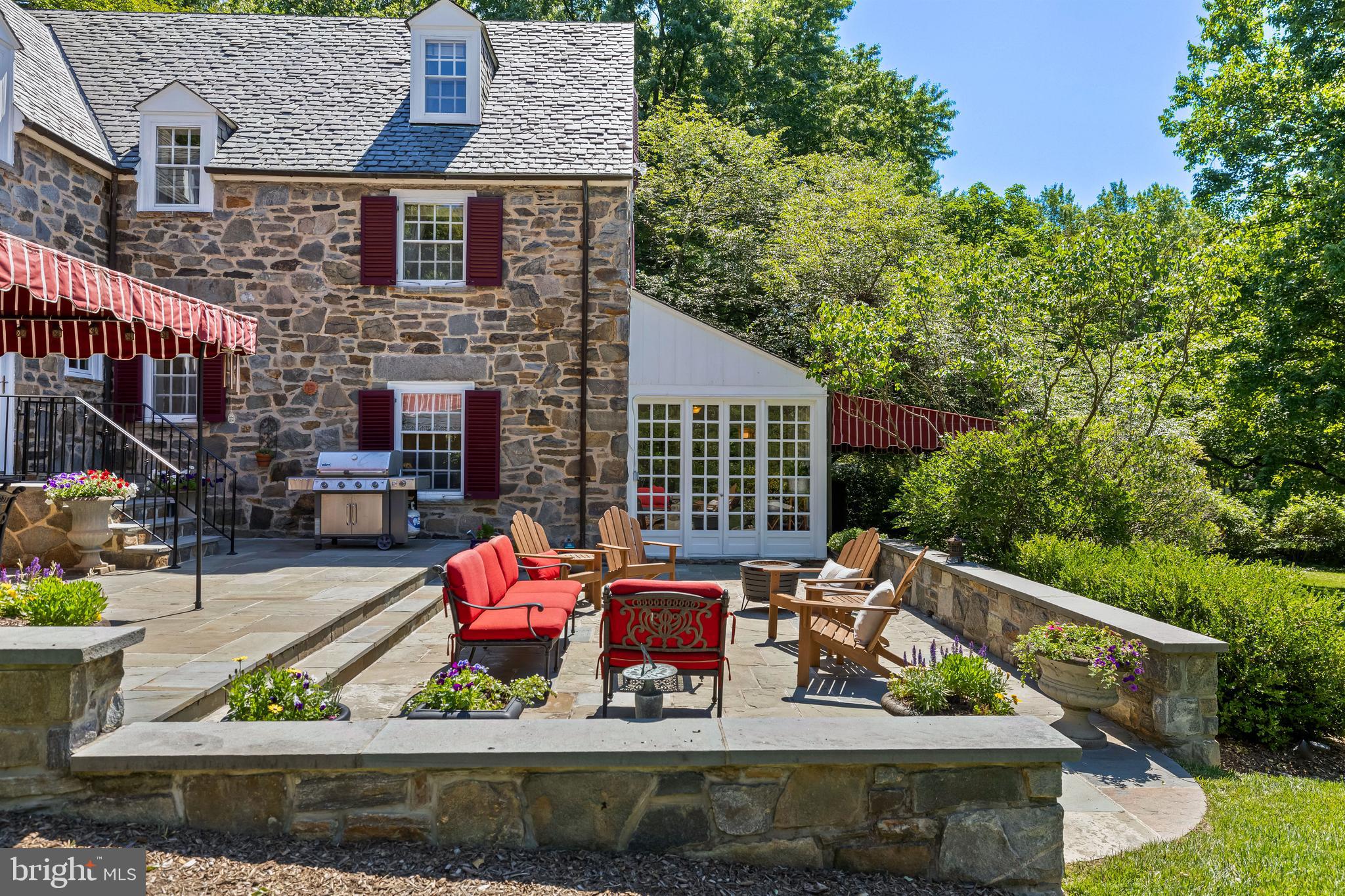 GREATER HOMELAND HISTORIC DISTRICT - Residential
