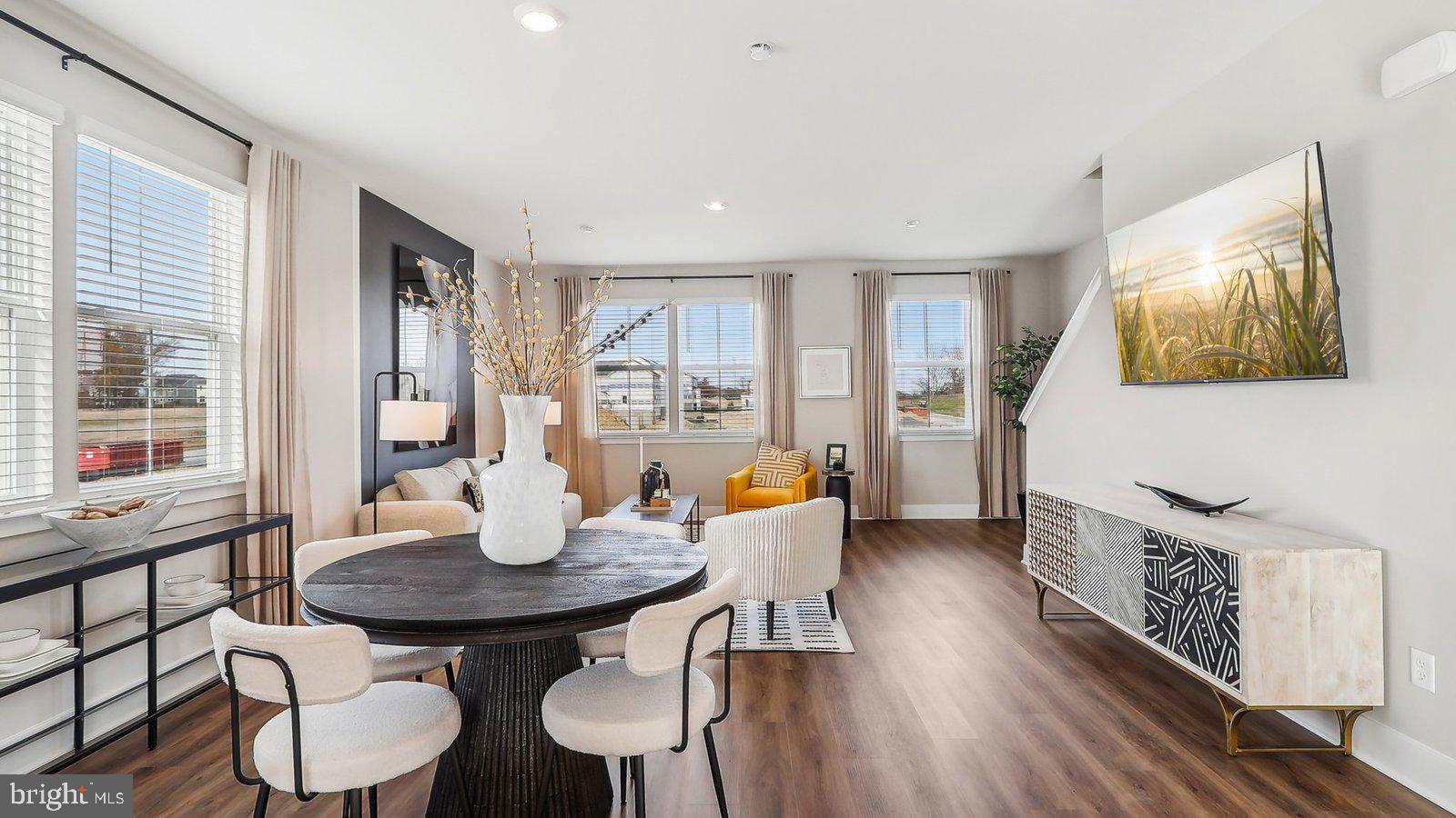 RETREAT AT WINDING CREEK - Residential
