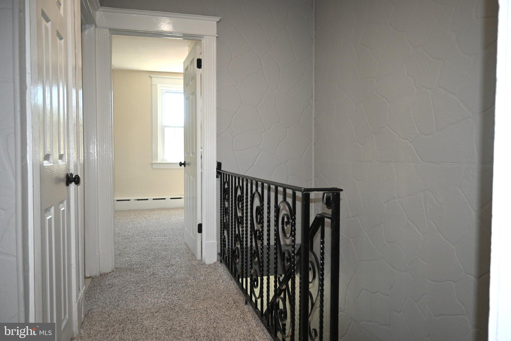 BEVERLY HILLS - Residential