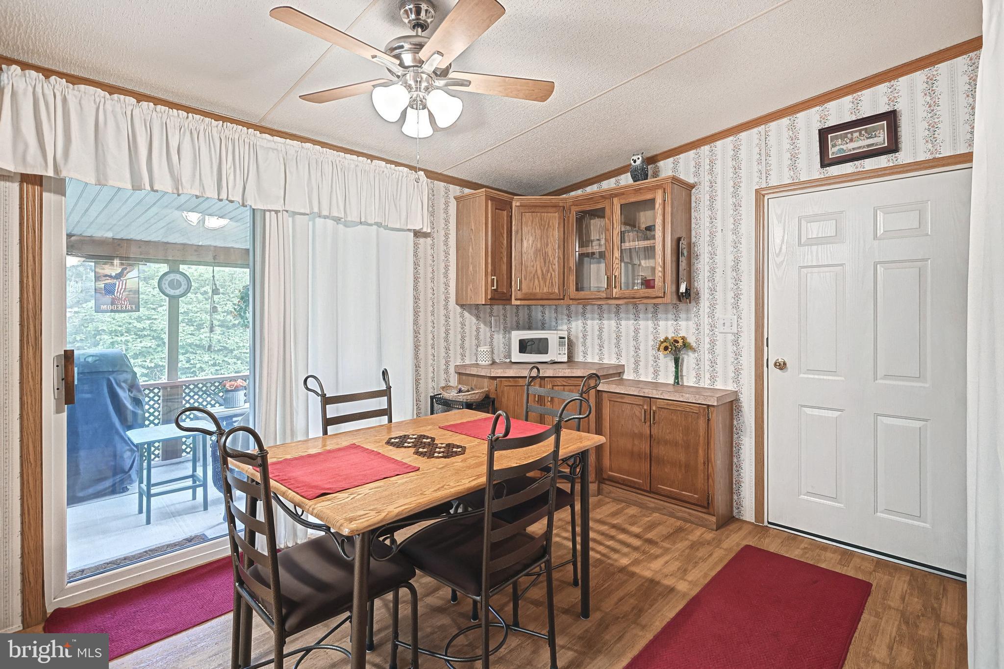 PINE RUN RETIREMENT COMMUNITY - Residential