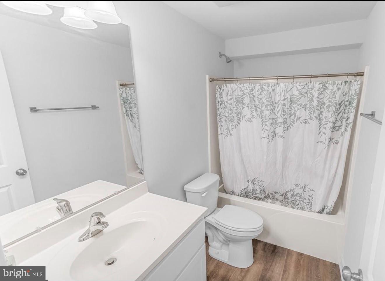 POINT VIEW ESTATES - Residential