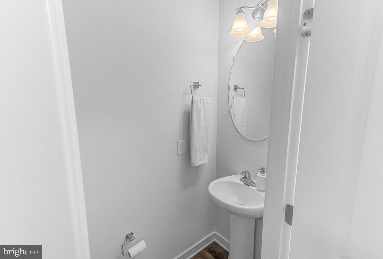 POINT VIEW ESTATES - Residential