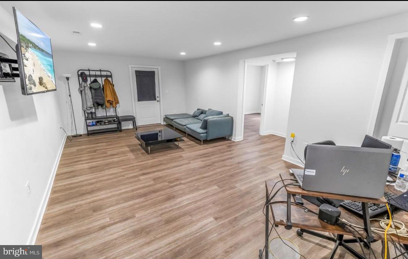 POINT VIEW ESTATES - Residential