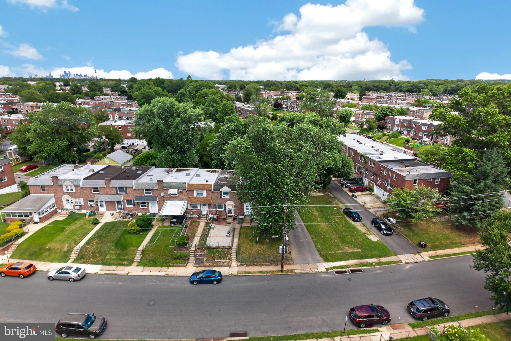 DELMAR VILLAGE - Residential