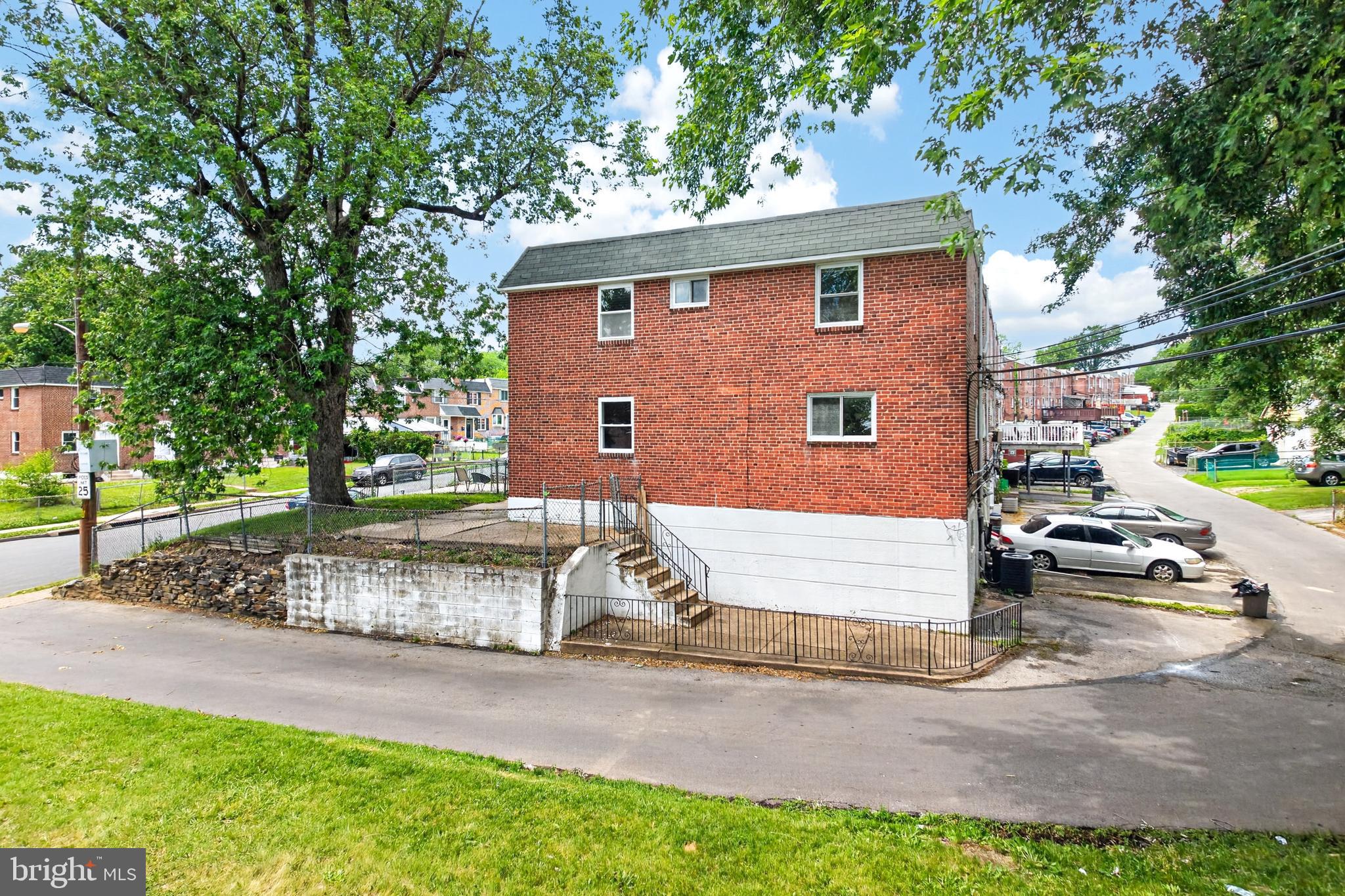 DELMAR VILLAGE - Residential