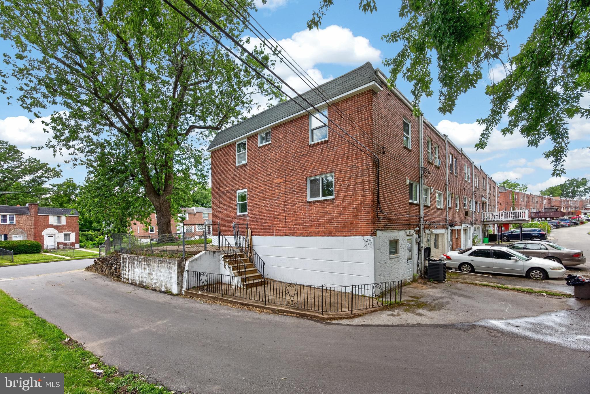 DELMAR VILLAGE - Residential