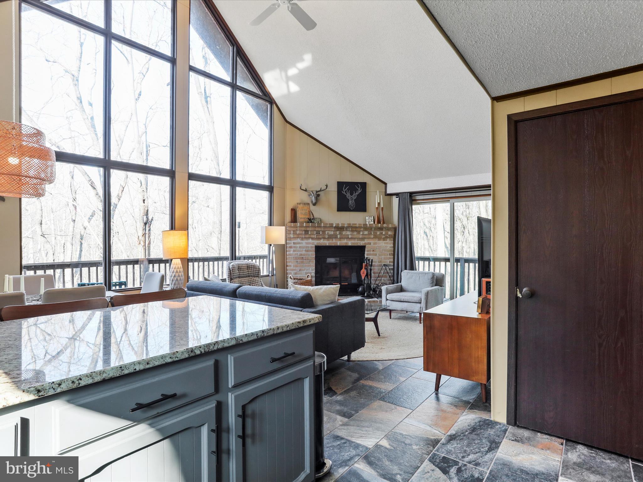 THE WOODS - Residential