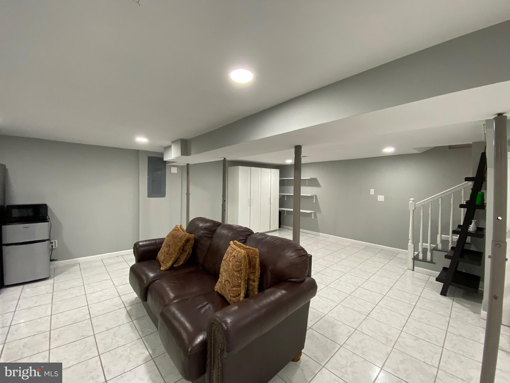 SOUTH GLYMONT SUB - Residential