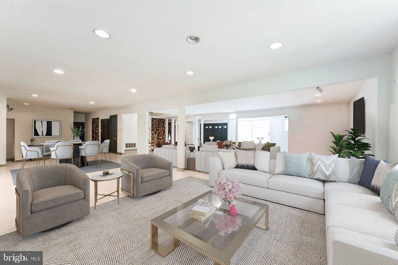JUSTA FARMS - Residential