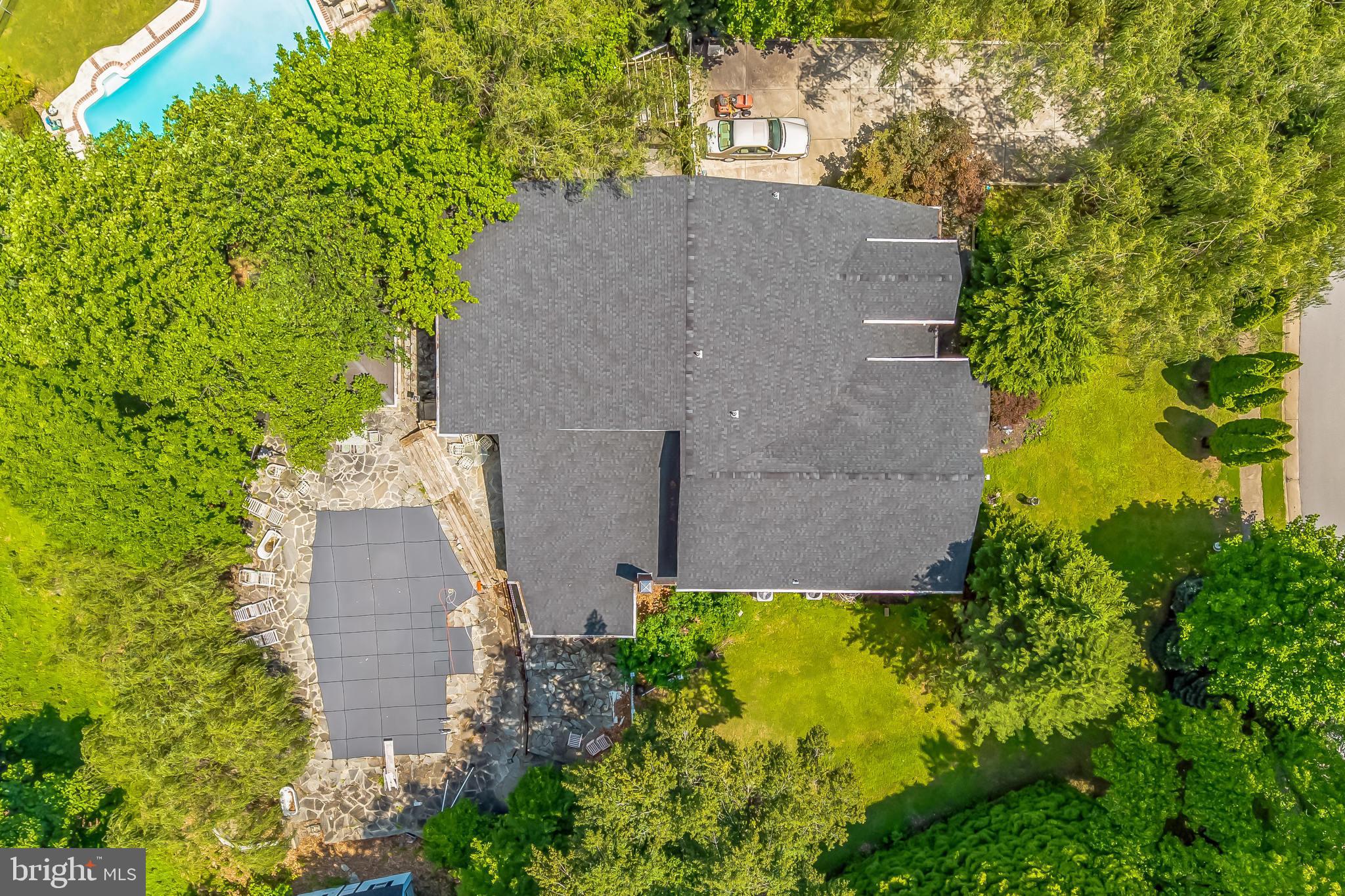 JUSTA FARMS - Residential