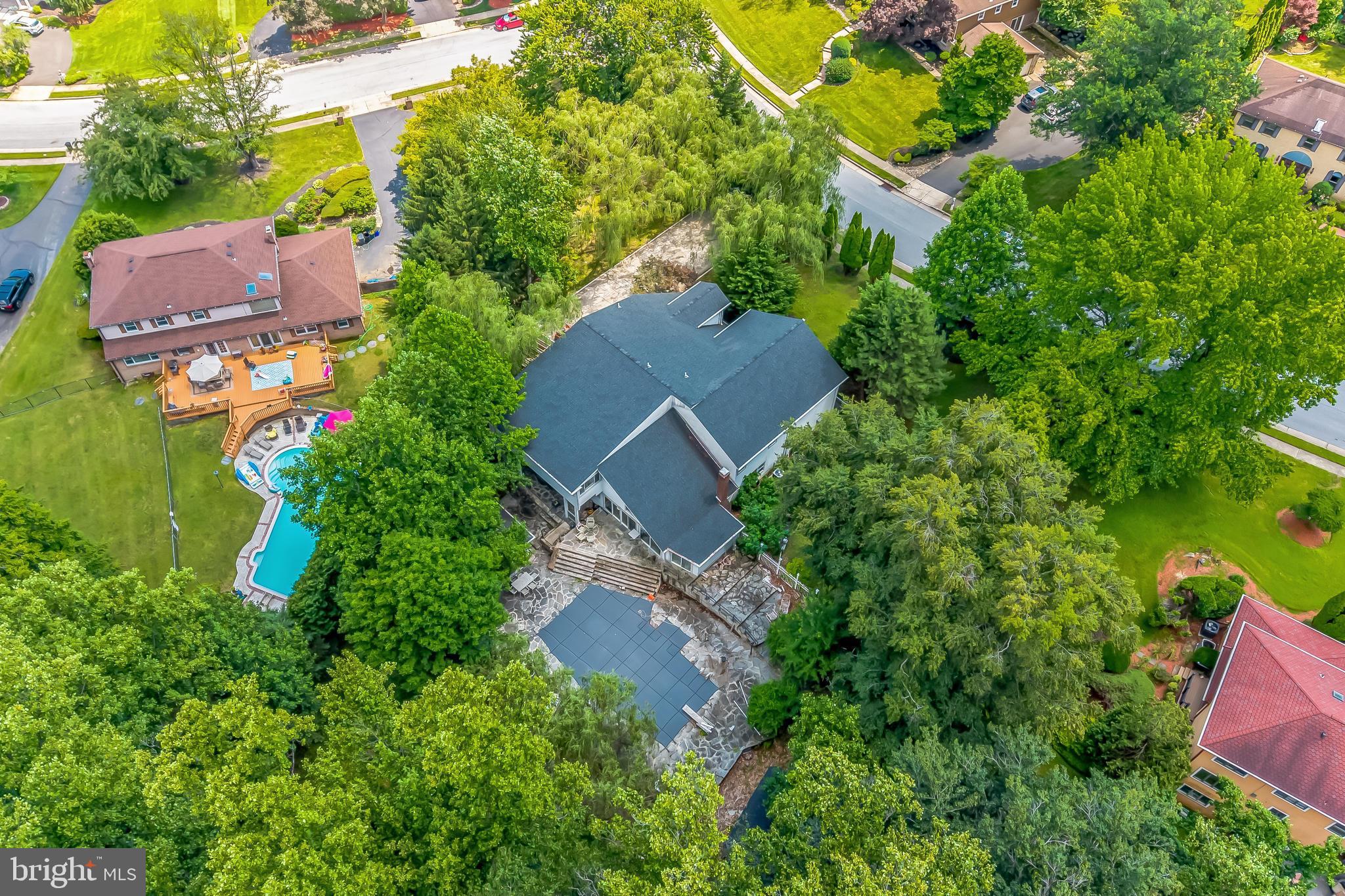 JUSTA FARMS - Residential