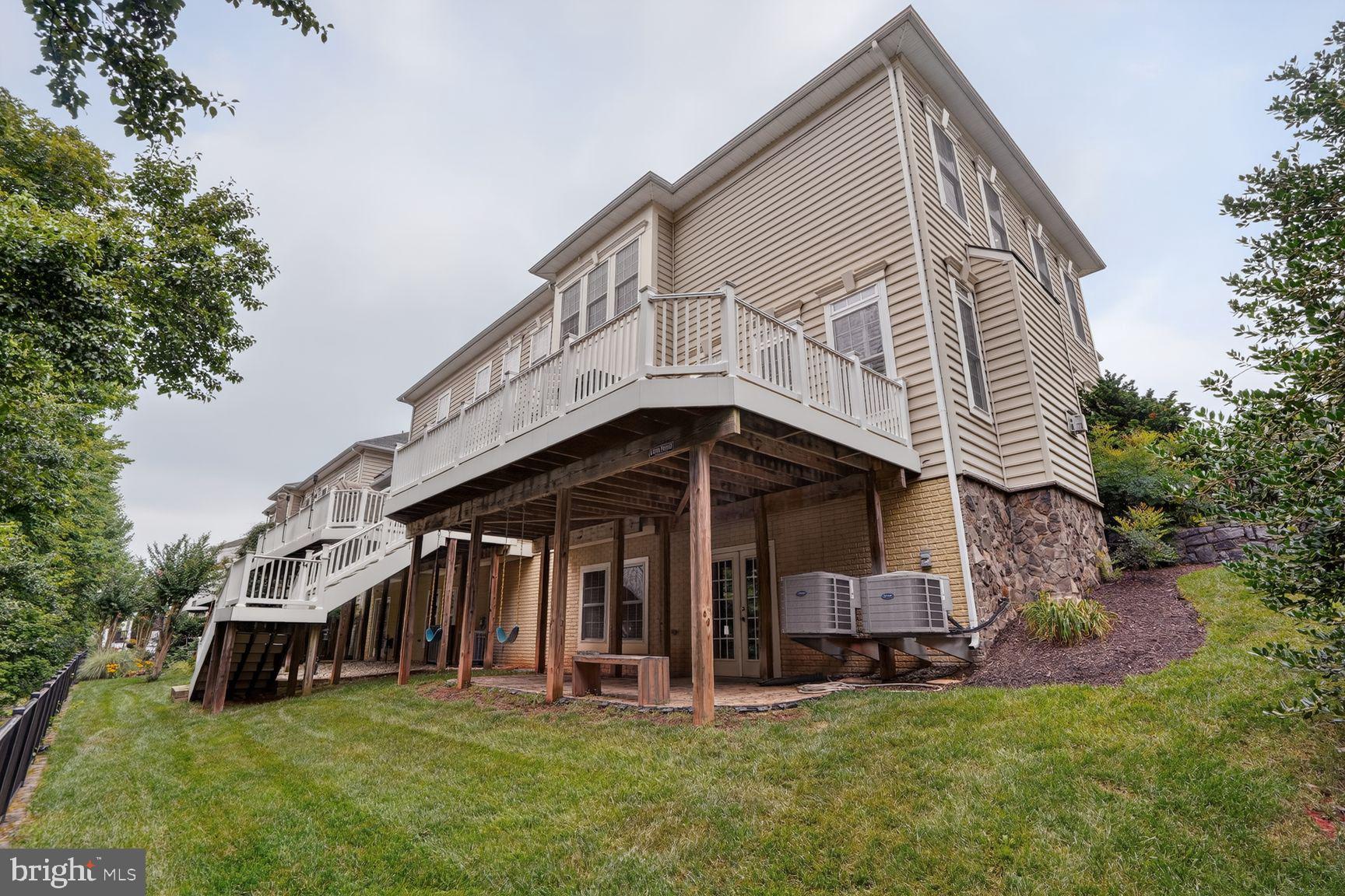 CASCADES/LOWES - Residential