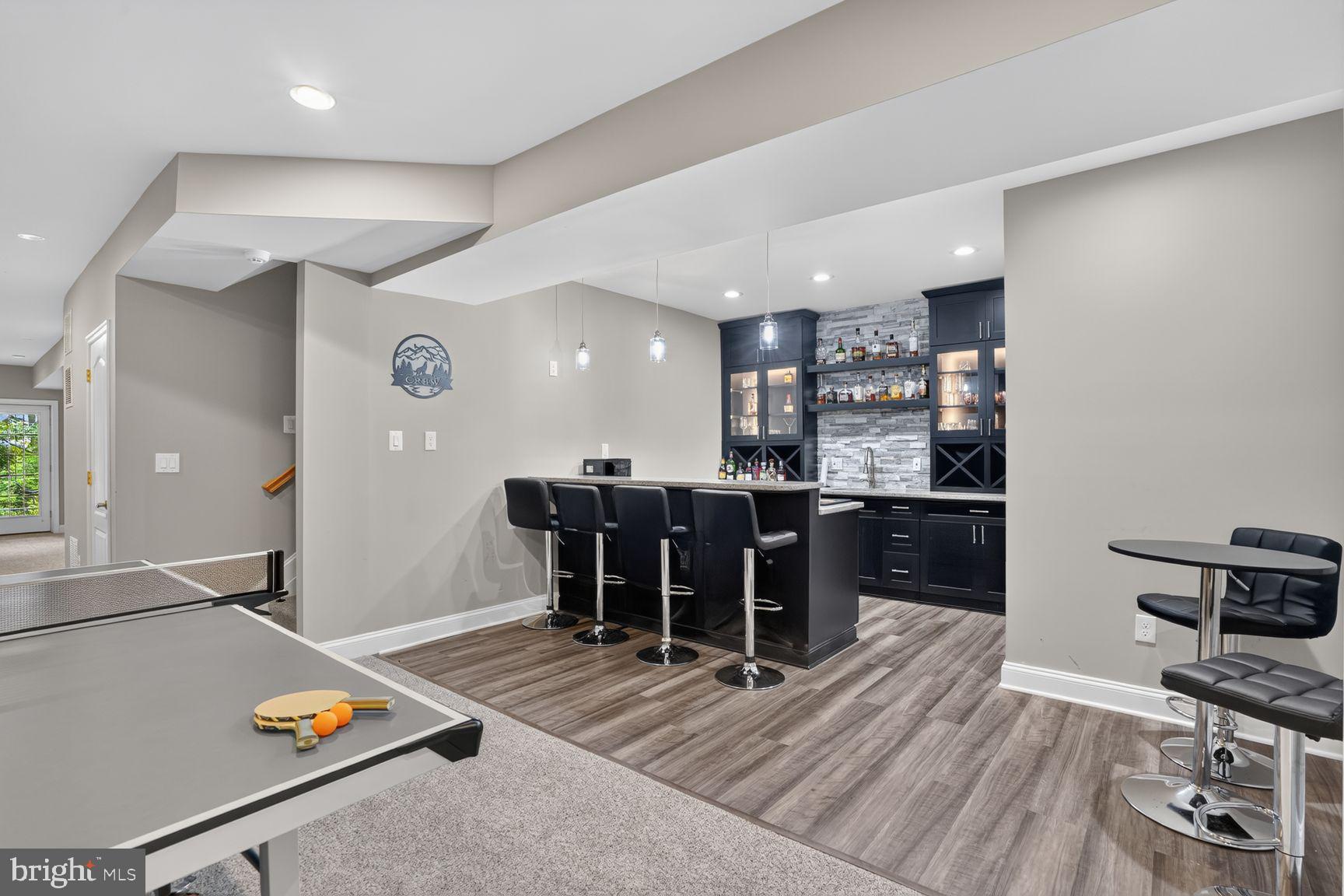 CASCADES/LOWES - Residential