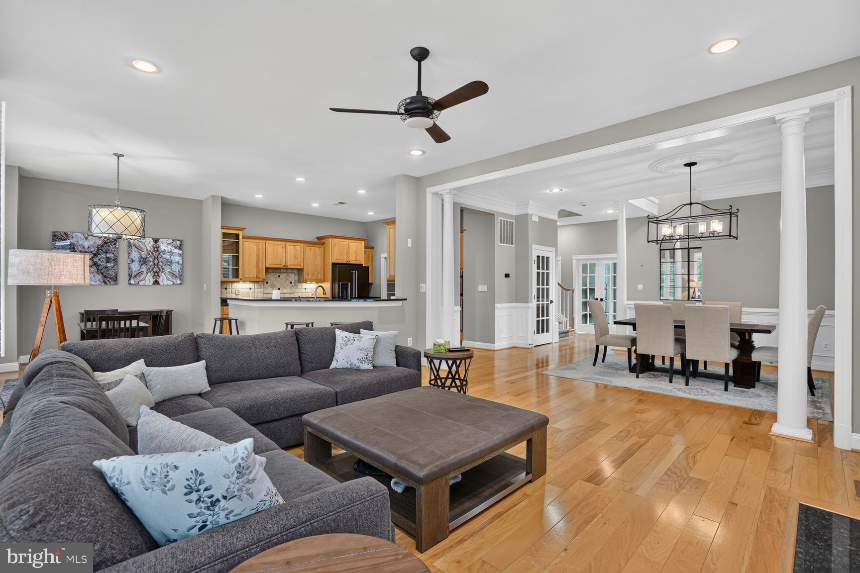 CASCADES/LOWES - Residential