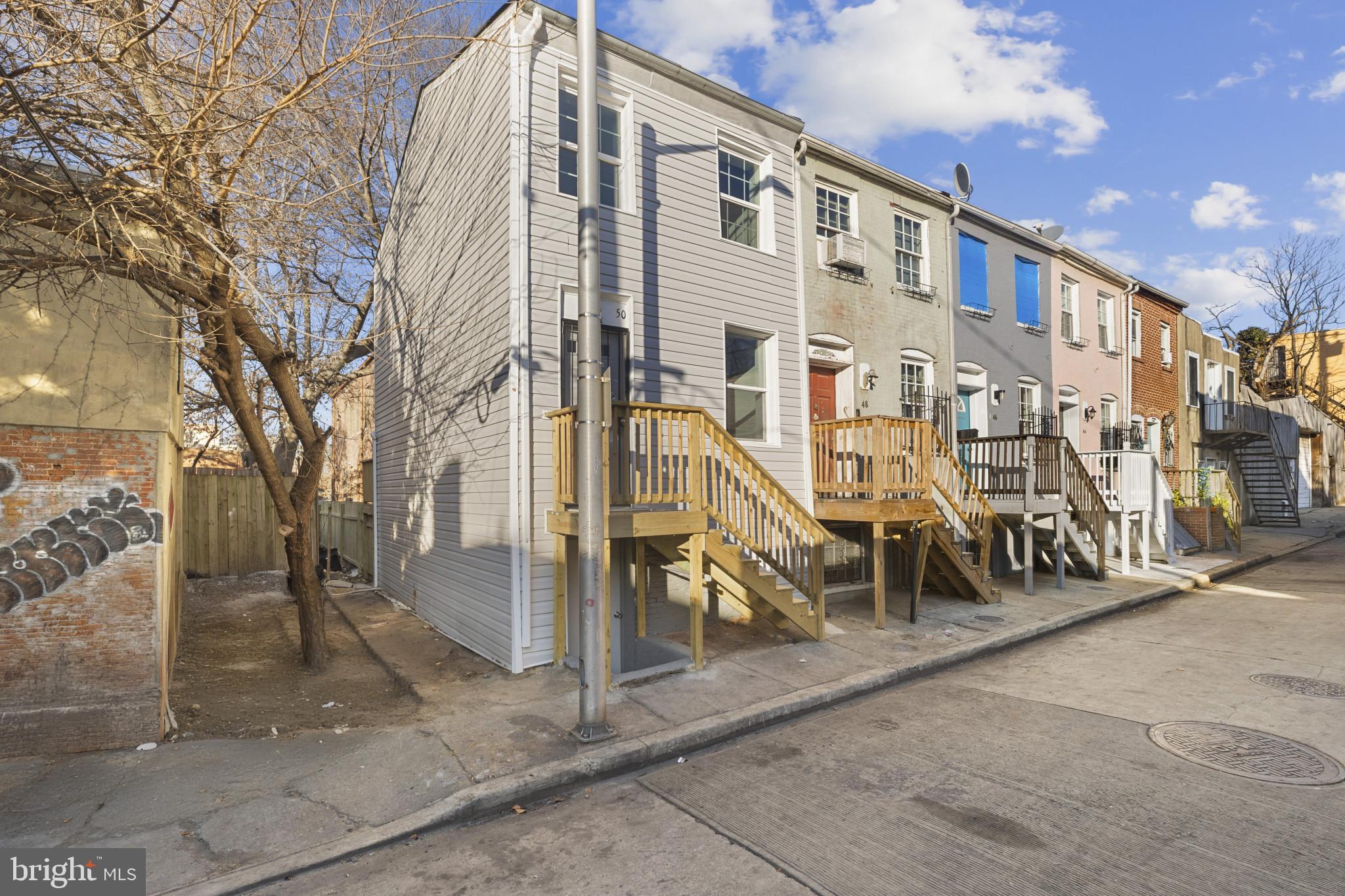WYMAN PARK HAMPDEN - Residential