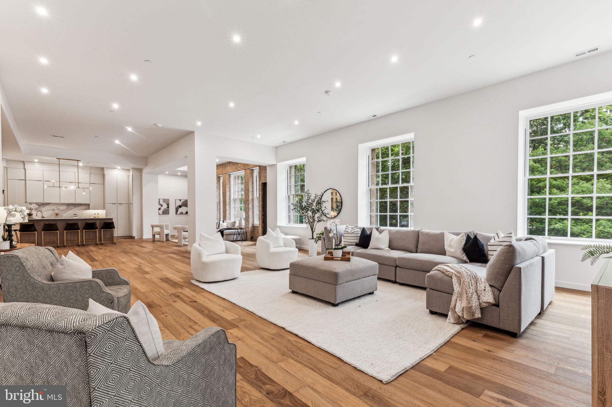 RITTENHOUSE SQUARE - Residential