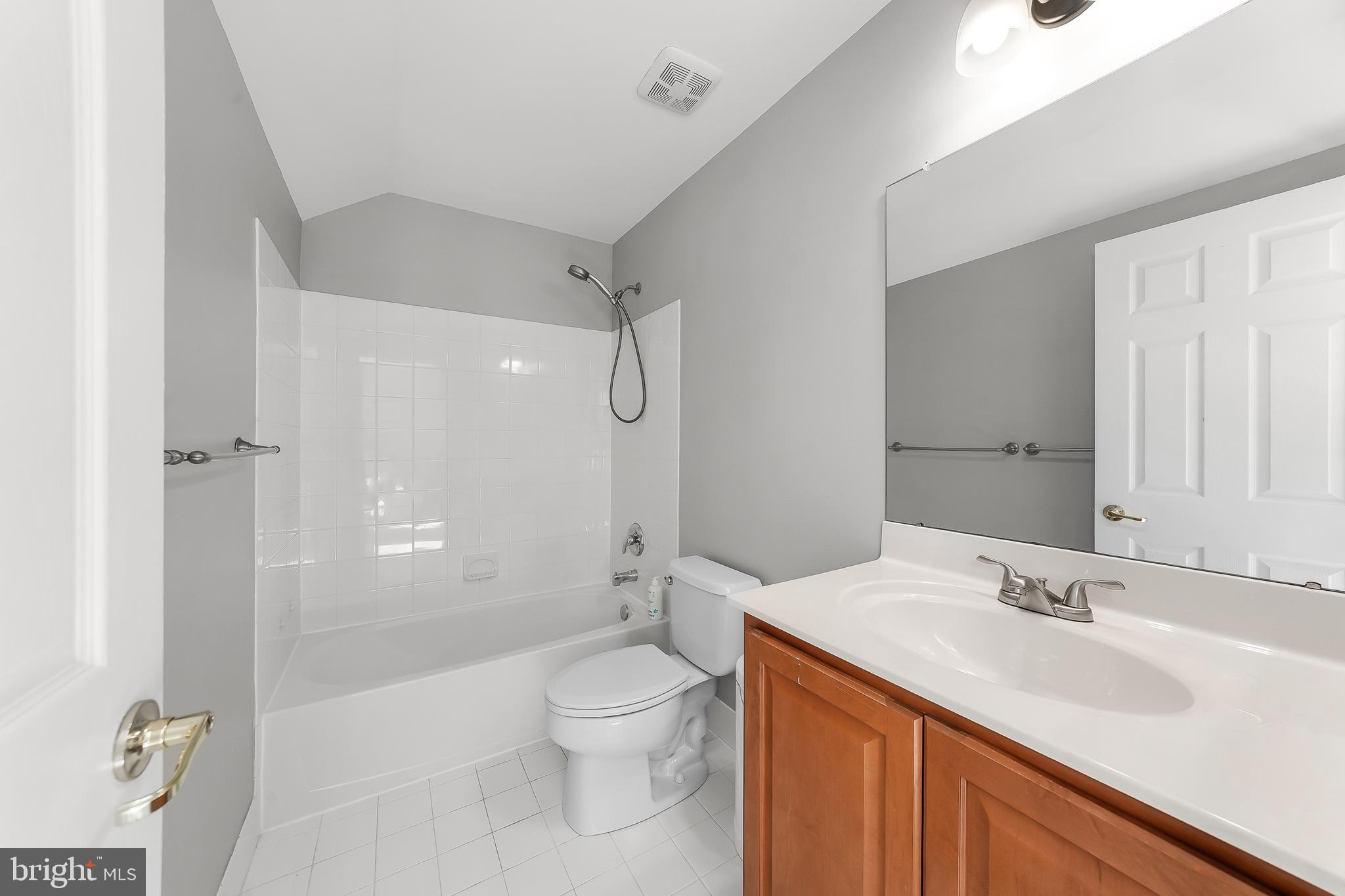 CANDLEWYCK - Residential