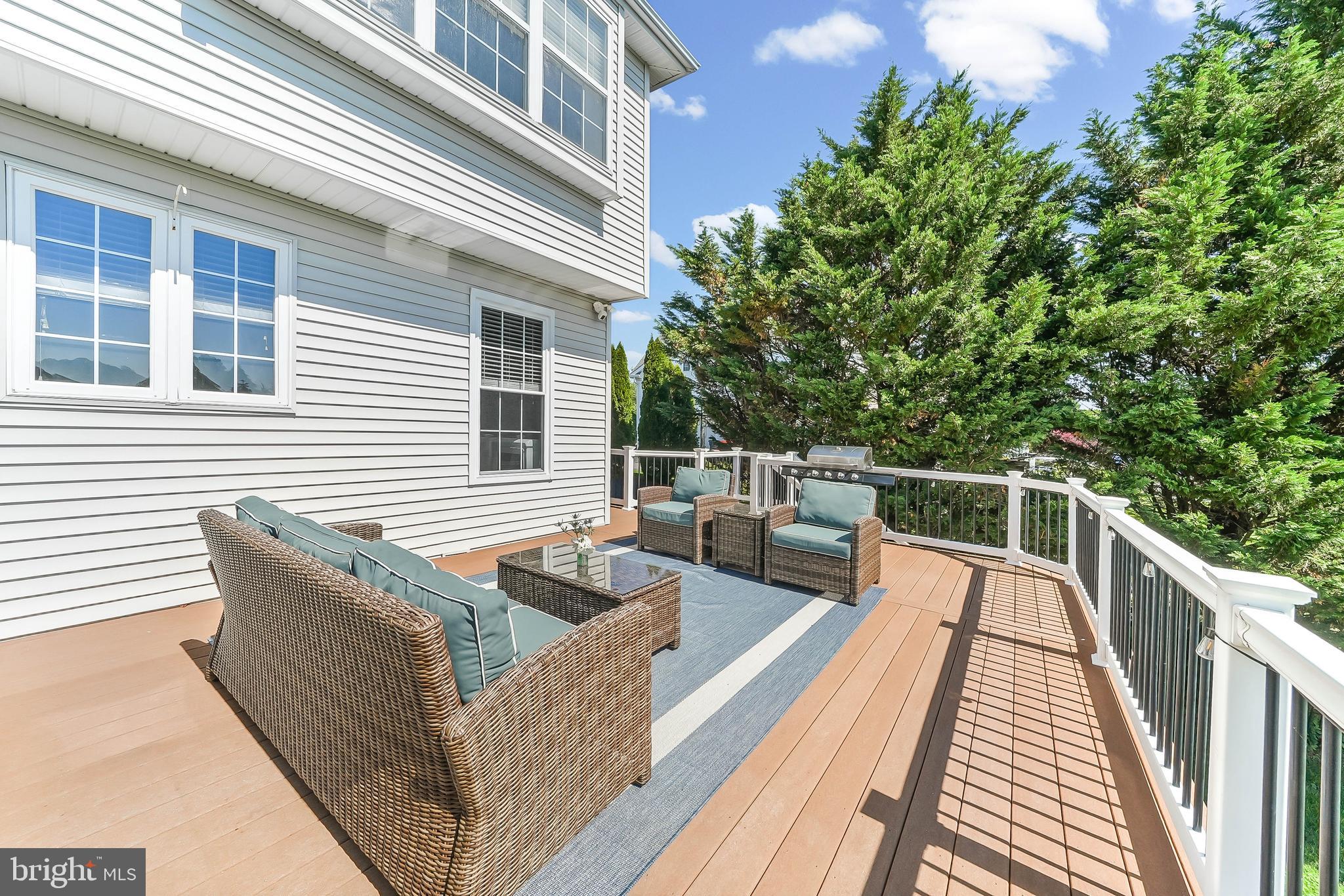 CANDLEWYCK - Residential